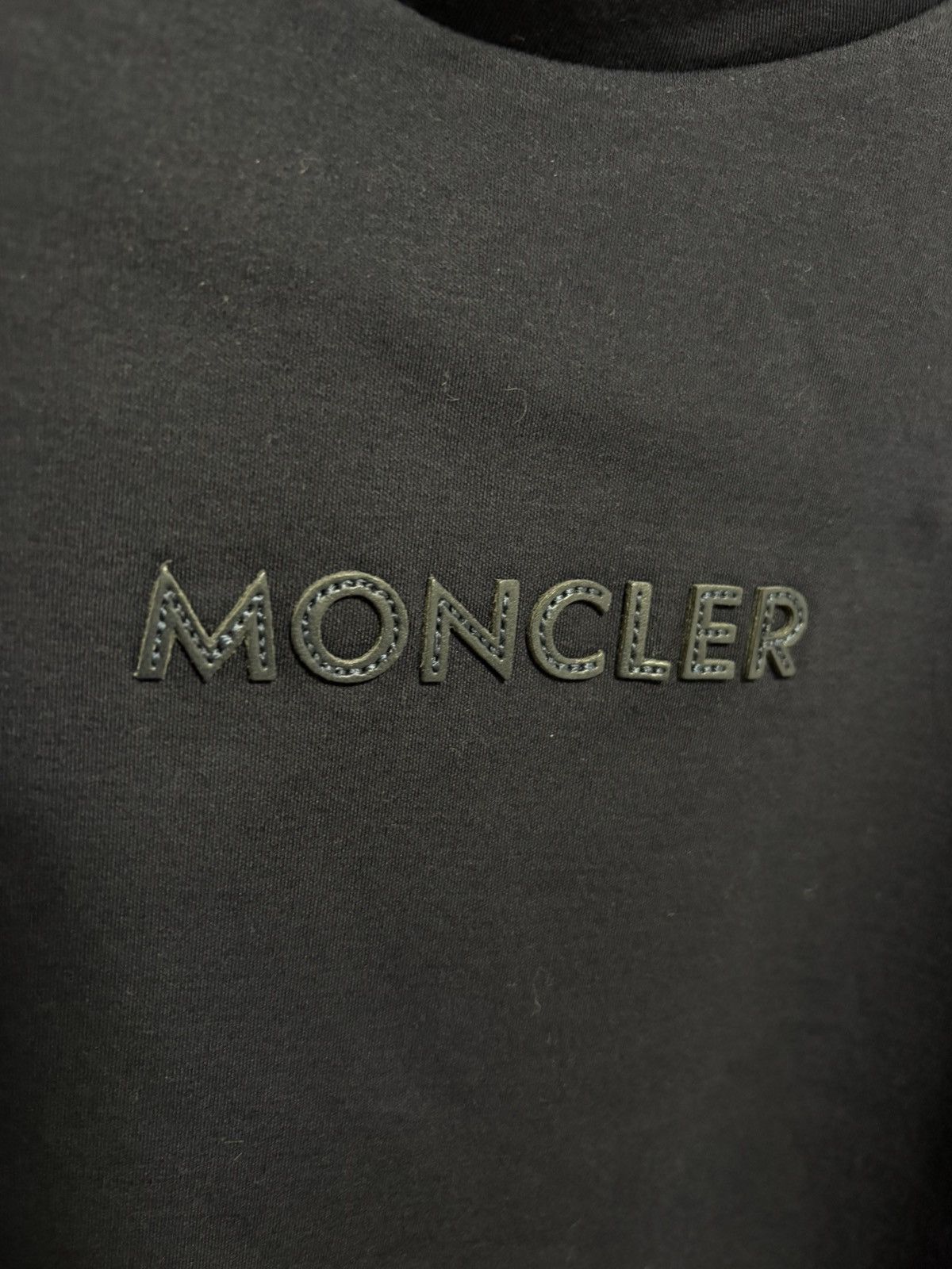 Moncler Moncler Short Sleeve T-Shirt Size US M / EU 48-50 / 2 - 3 Thumbnail