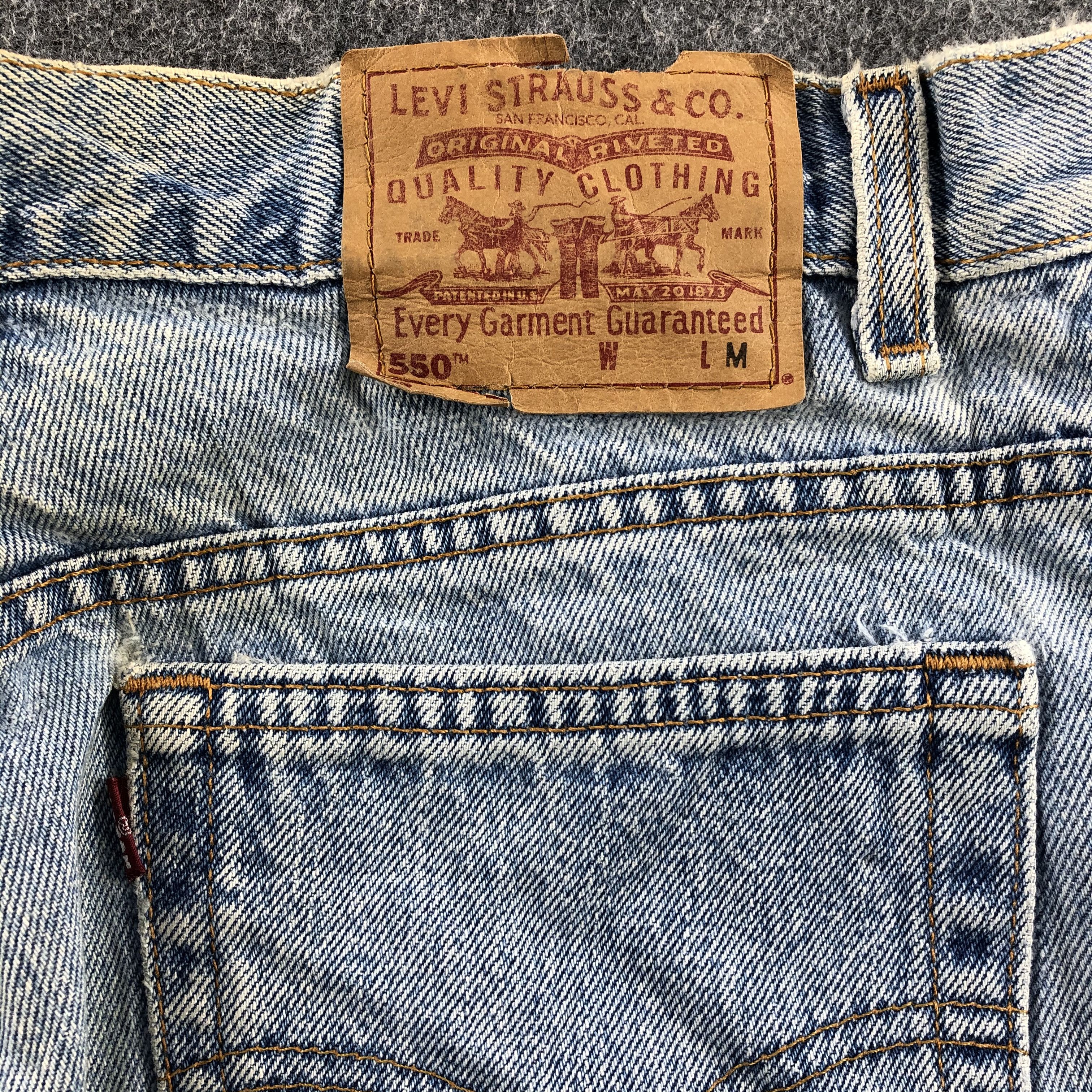 Levi's Vintage Levis 550 Light Wash Jeans-J1285 Size US 35 - 5 Thumbnail
