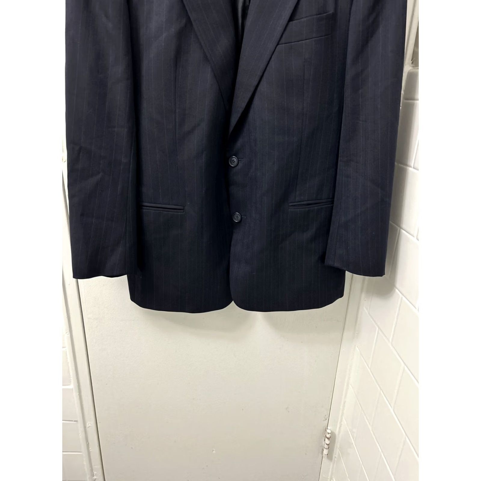 Hugo Boss VINTAGE Hugo Boss Blazer Mens Sz 46R Black Pinstripe Wool 2 Buttons Sport Coat Size 46R - 3 Thumbnail