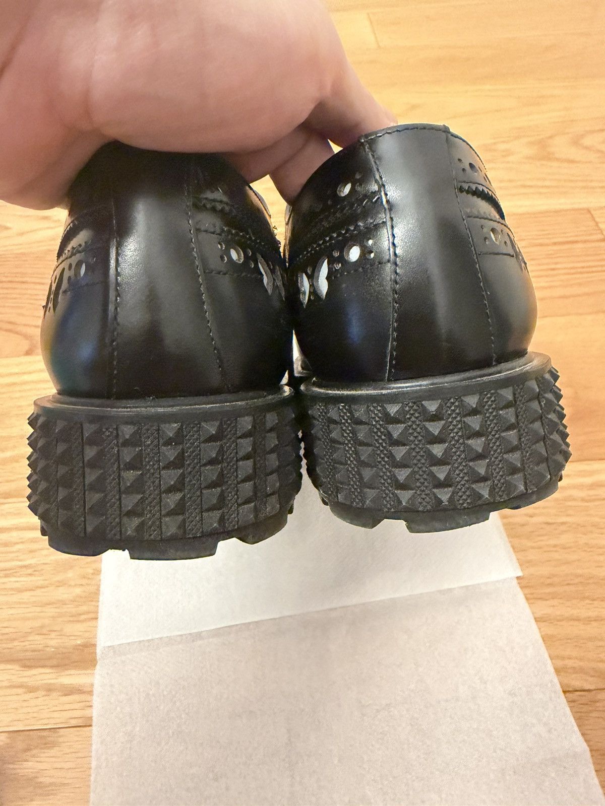 Valentino Valentino Butterfly Brogues size 41 Size US 8 / EU 41 - 5 Thumbnail