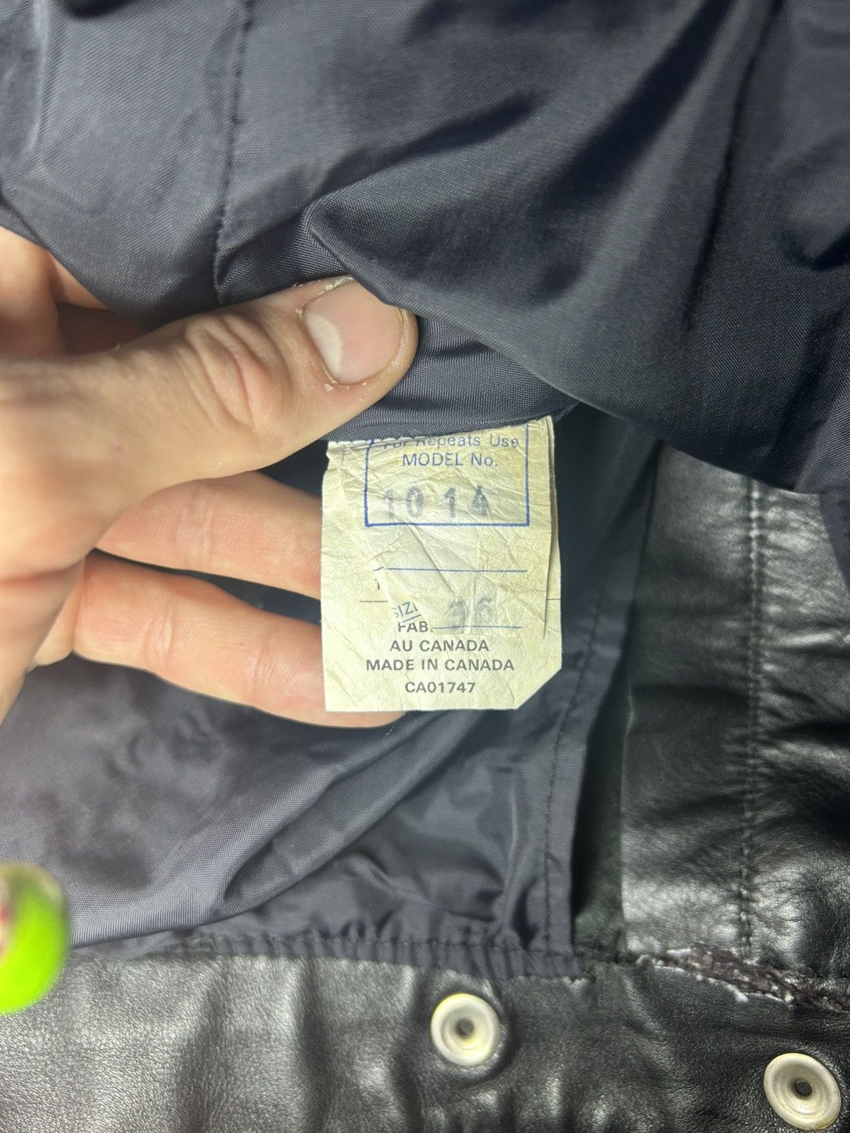 Leather Vintage thick leather racing pants Size US 36 / EU 52 - 11 Thumbnail
