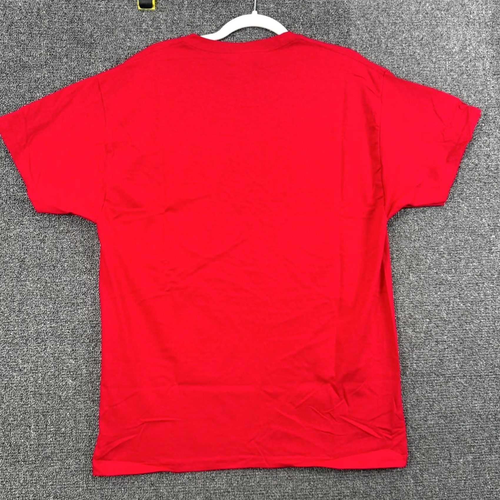 Hanes Hanes Mens Large 2 Pack T-Shirt Red Solid Cotton Crew Neck Basic Tee Multipack Shirt Mens Red Solid Cotton Crew Neck Tee 2 Pack Size US L / EU 52-54 / 3 - 3 Thumbnail