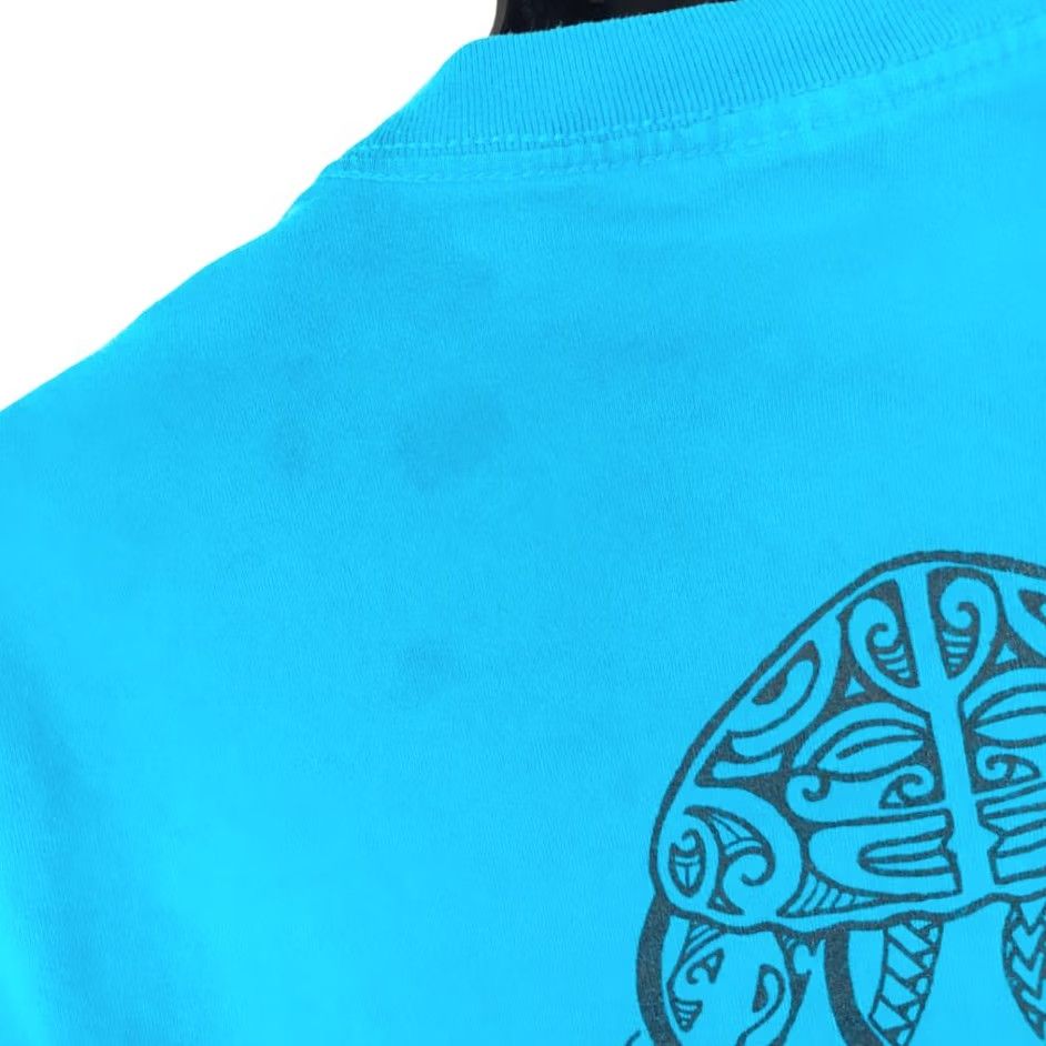 Vintage Tribal Jellyfish T Shirt Mens XL Blue Hawaii Hawaiian Sea Ocean Love The Ocean Tropics Destination Tourist Travel souvenir Hawaiian Shirt Mens XL Blue Size US XL / EU 56 / 4 - 6 Thumbnail
