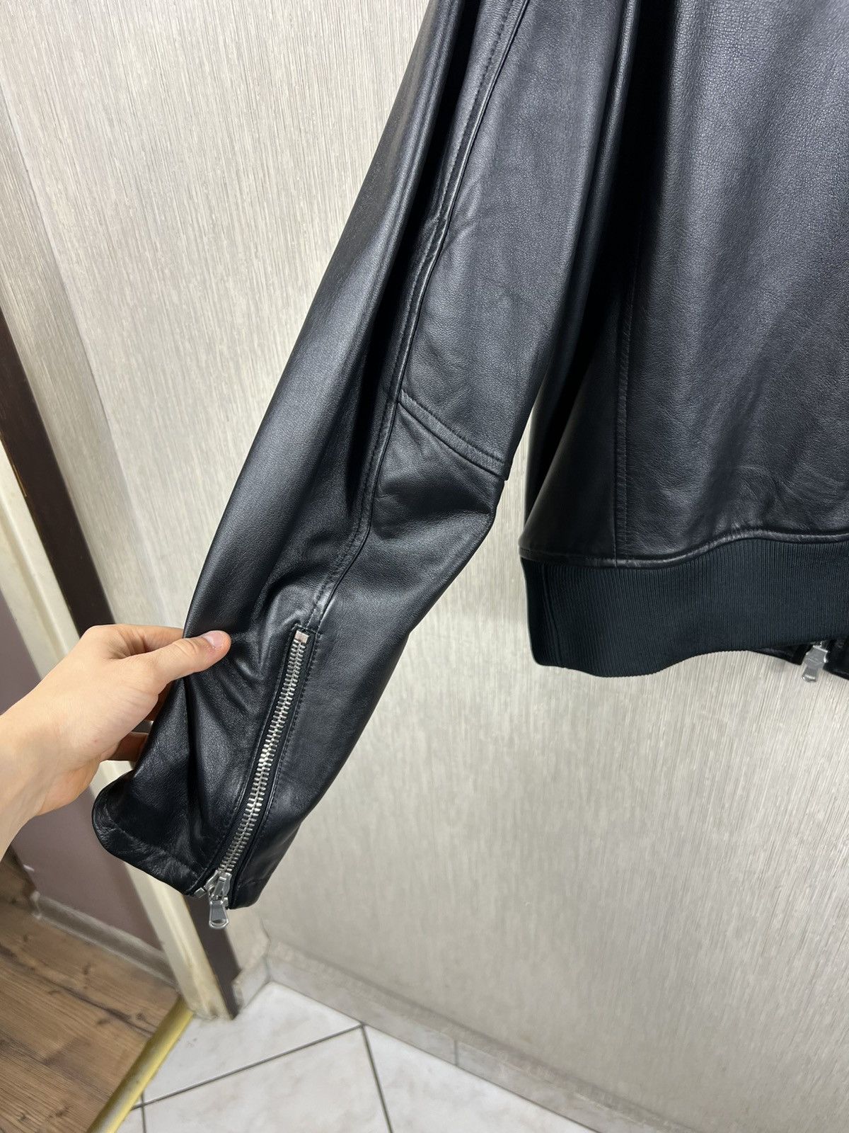 Diesel Black Gold Diesel Black Gold lambskin leather 5 zip jacket luxury Size US L / EU 52-54 / 3 - 16 Thumbnail