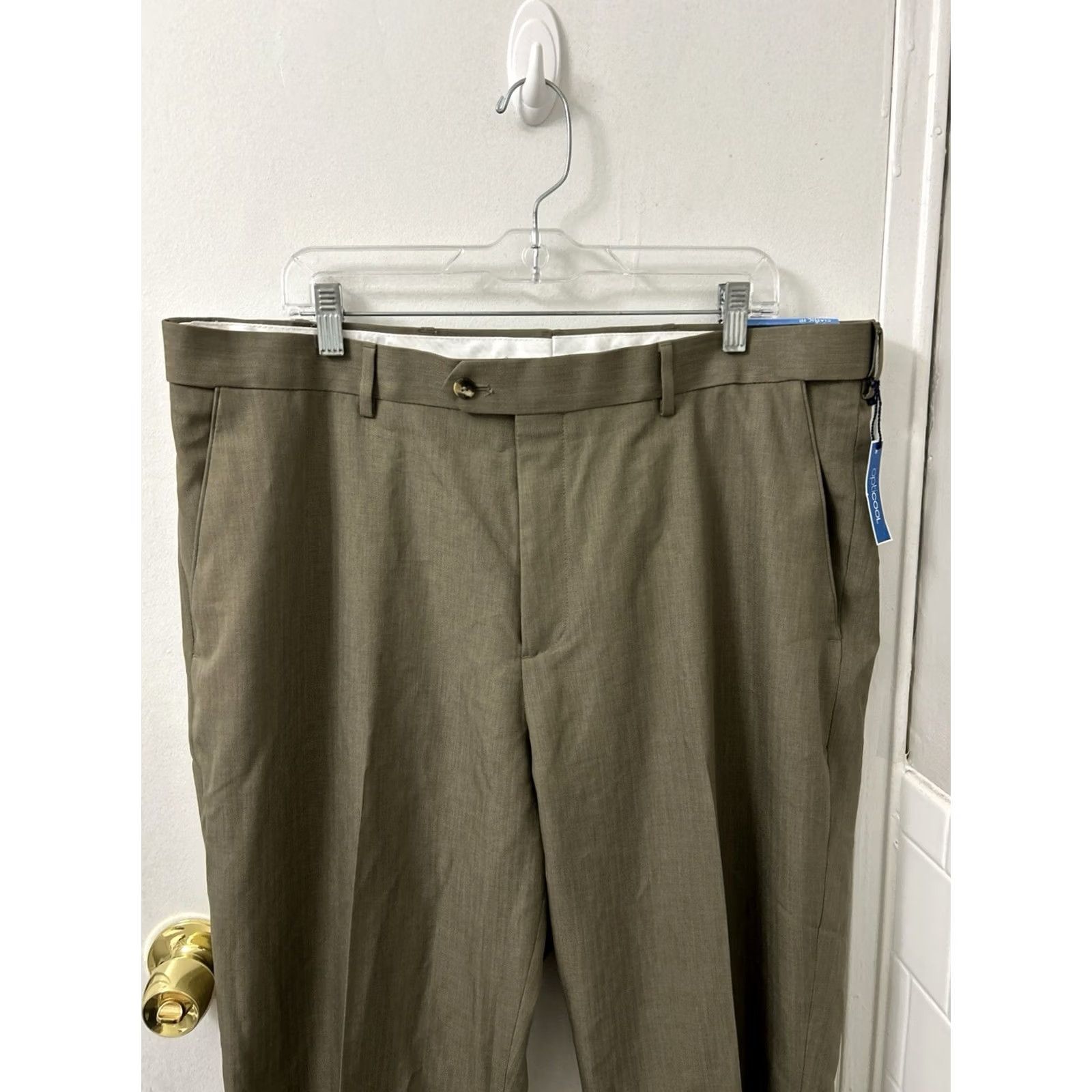 Croft & Barrow VINTAGE: No Croft & Barrow True Comfort Dress Pants Mens 40x30 Olive Brown Herringbone NWT Size US 40 / EU 56 - 7 Thumbnail