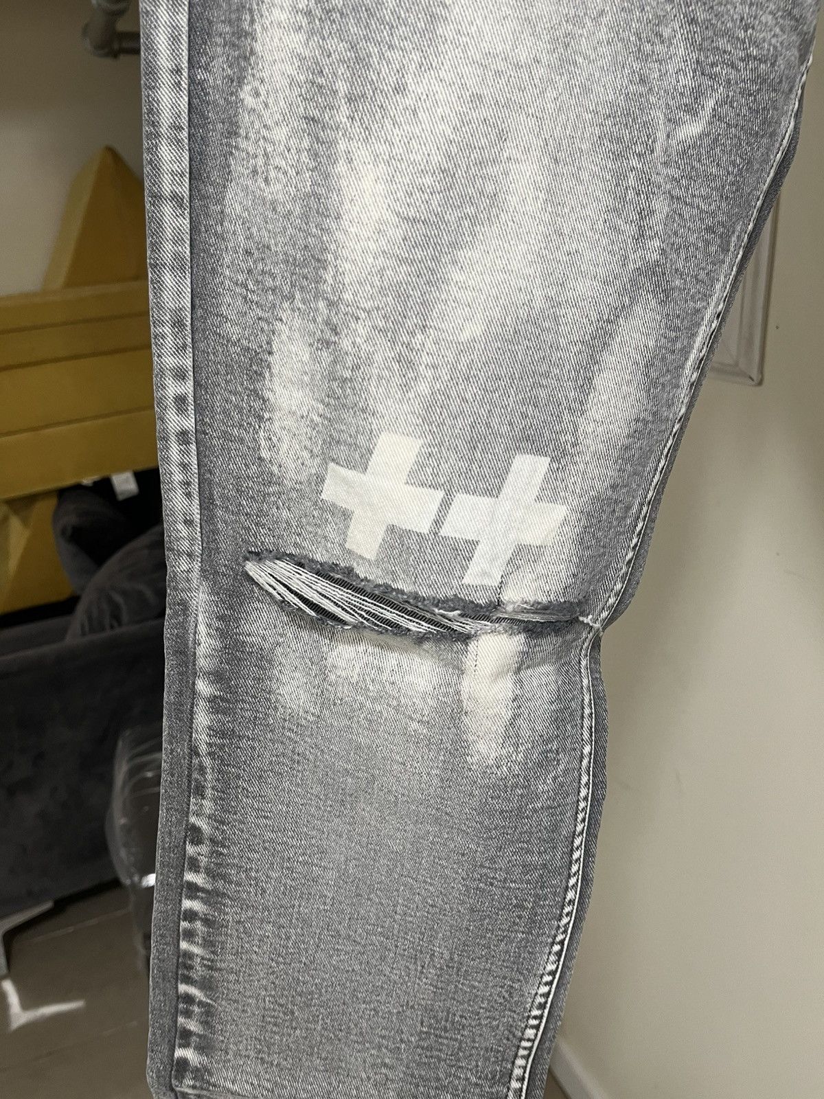 Ksubi Ksubi Chitch Eratik Trashed Jeans Sz 36 Size US 36 / EU 52 - 3 Thumbnail