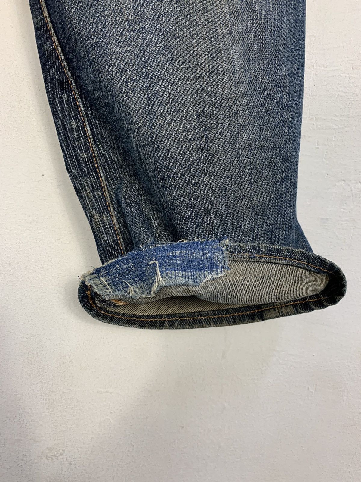 Levi's Hype 90s Levi’s Strauss Lot 501 Indigo Denim Jeans Buttonfly Size US 29 - 18 Thumbnail