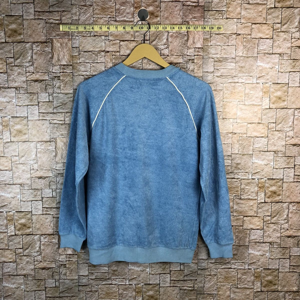 Adidas Adidas X Decente japan vintage Blue Sweatshirt #A506 Size US S / EU 44-46 / 1 - 14 Thumbnail