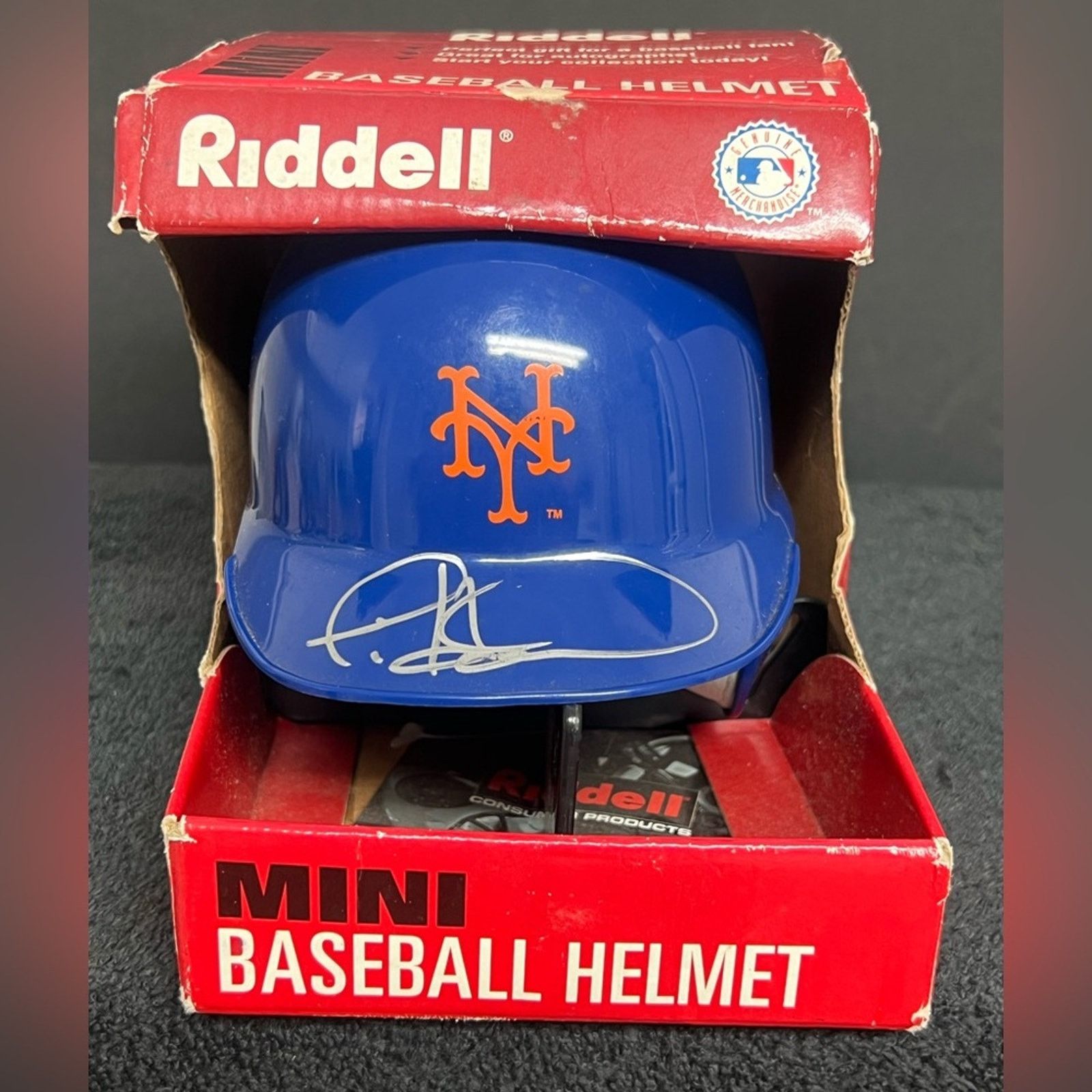 MLB Pete Alonso Autographed New York Mets Baseball Mini Helmet - Size ONE SIZE - 1 Thumbnail