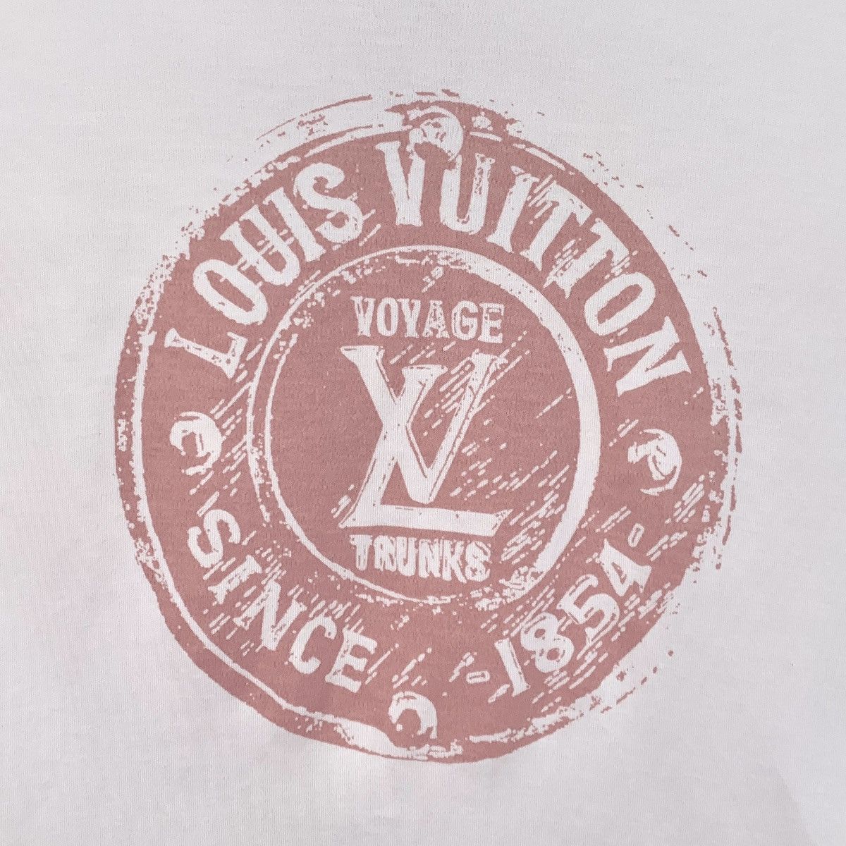 Louis Vuitton Louis Vuitton Emblem Print Short Sleeve T-Shirt K26WX Size XS / US 0-2 / IT 36-38 - 4 Thumbnail