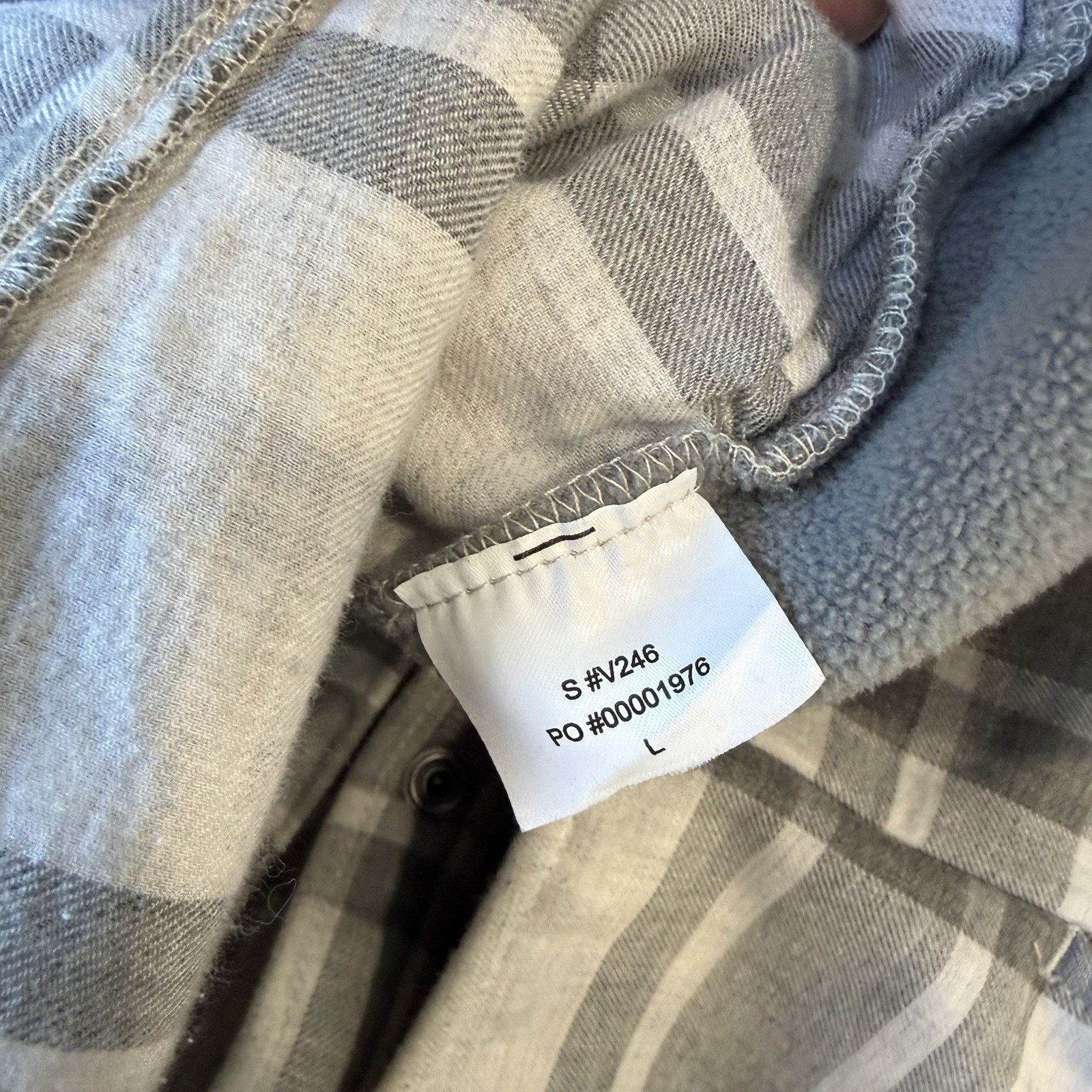 Vuori Vuori Range Shirt Jacket L Gray Snap Plaid Button Flannel Size US L / EU 52-54 / 3 - 9 Thumbnail