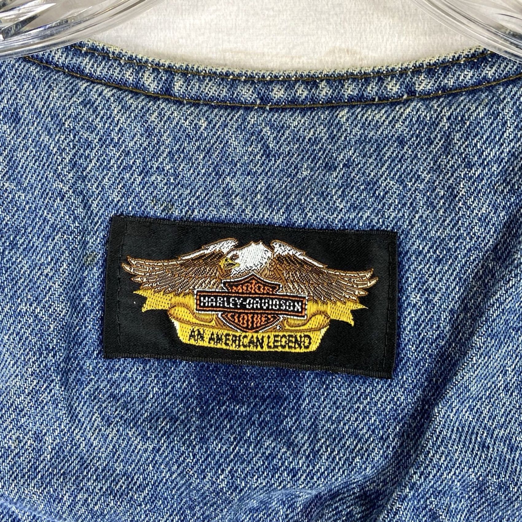 Harley Davidson VINTAGE Harley-Davidson Vest Women XL Denim Leather Signed by Kaptain Robbie Knievel 2002 Size XL / US 12-14 / IT 48-50 - 2 Thumbnail