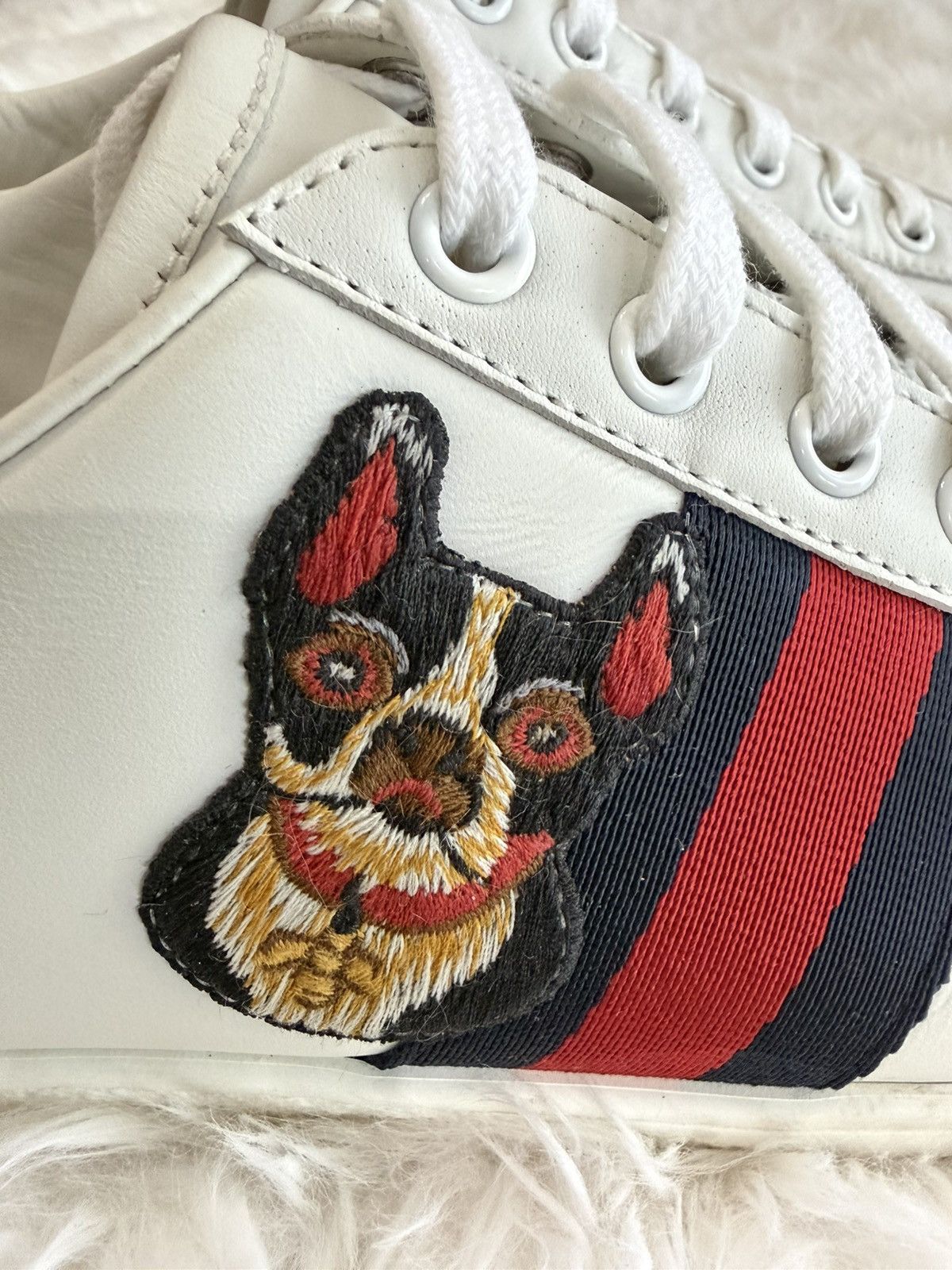 Gucci Gucci Ace "Year of the Dog" Limited Edition Size US 9 / IT 39 - 4 Thumbnail