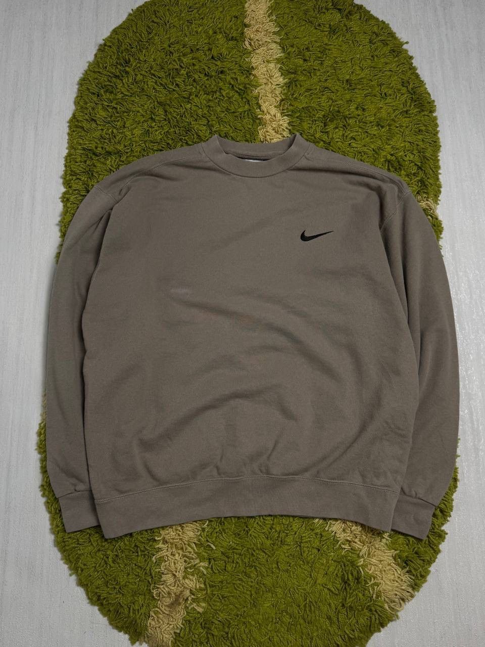 Nike × Vintage Vintage Nike 90s Sweatshirt Y2K Style Rare Brown Colour Size US L / EU 52-54 / 3 - 1 Thumbnail
