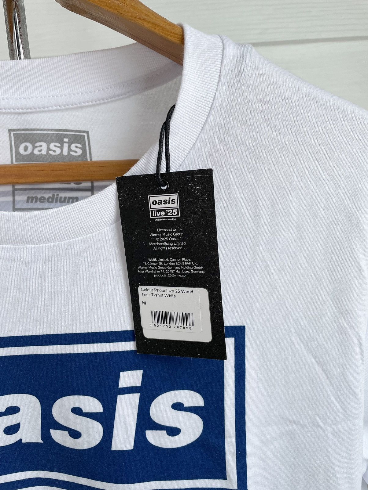 Band Tees OASIS COLOUR PHOTO LIVE 25 WORLD TOUR T-SHIRT WHITE (2025) Size US M / EU 48-50 / 2 - 7 Thumbnail