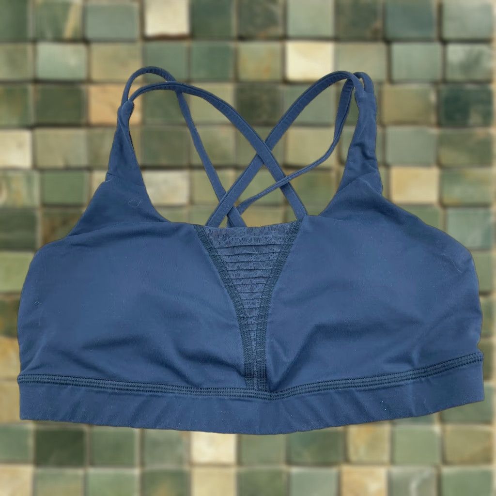 Lululemon Sports Bra Women's 8 Blue Cross Tank Top Padded Yoga Y2K Sportswear (Size Medium)