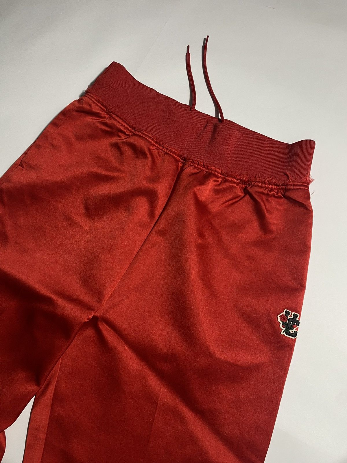 Undercover RUNWAY UNDERCOVER BY JUN TAKAHASHI F18 FABRIC RIBBED PANTS Size 28" / US 6 / IT 42 - 3 Thumbnail