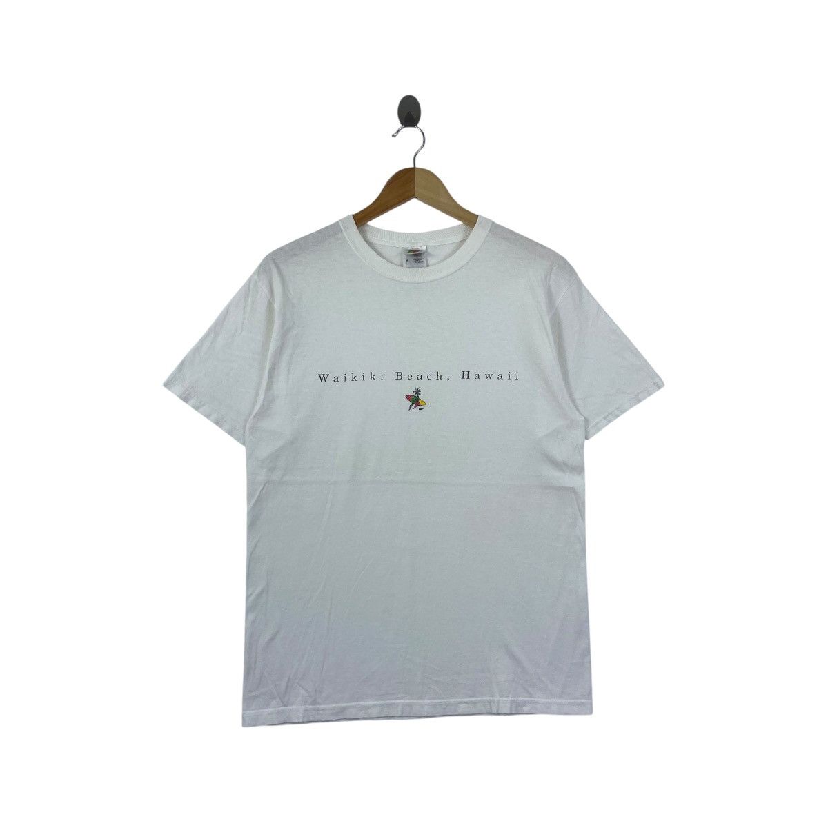 Fruit Of The Loom Vintage Waikiki Beach Hawaii Tee Shirt Rasta Style Surfing Size US M / EU 48-50 / 2 - 1 Thumbnail