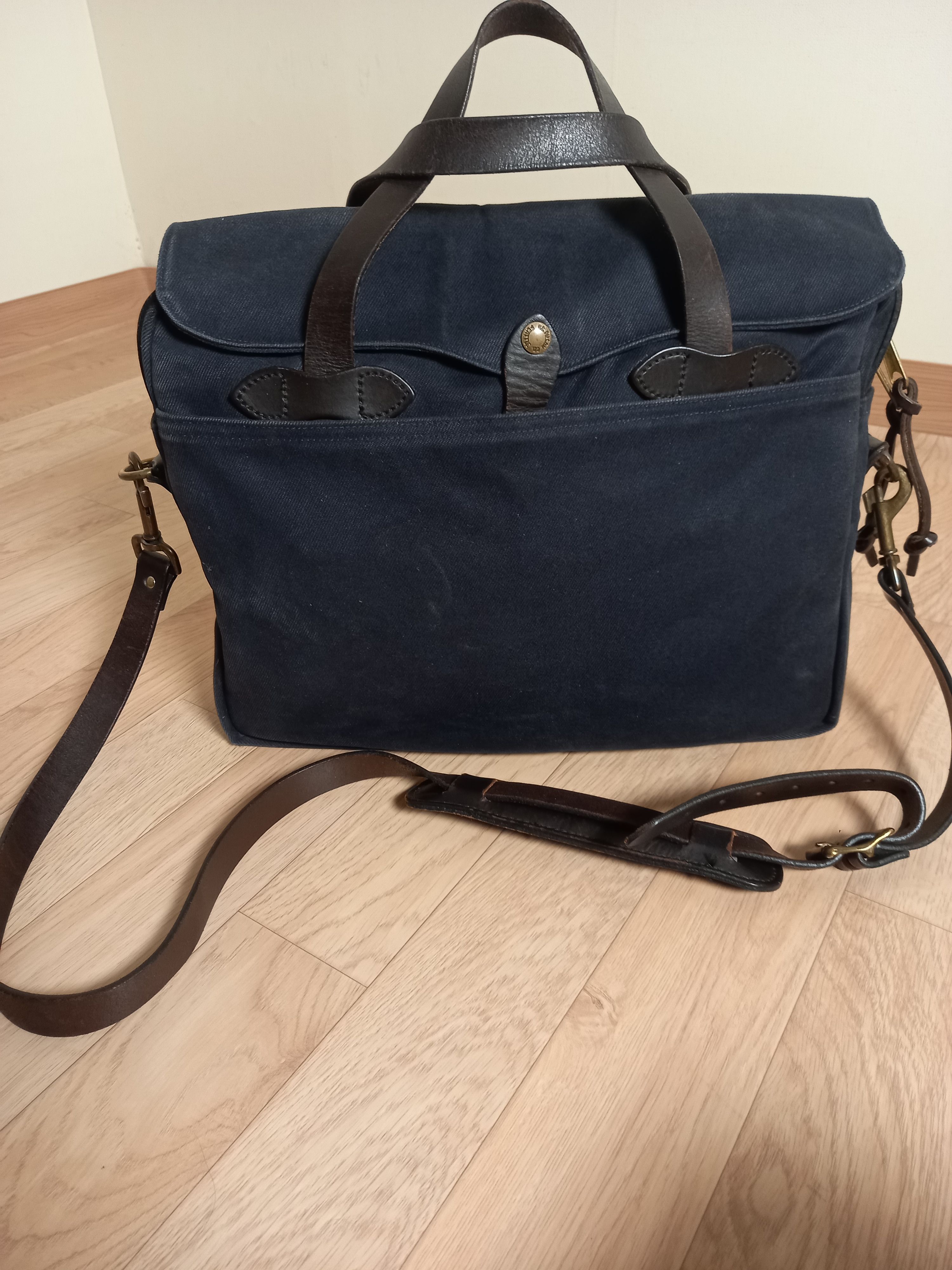 Filson Navy Rugged Twill Original Briefcase (Style 70256)