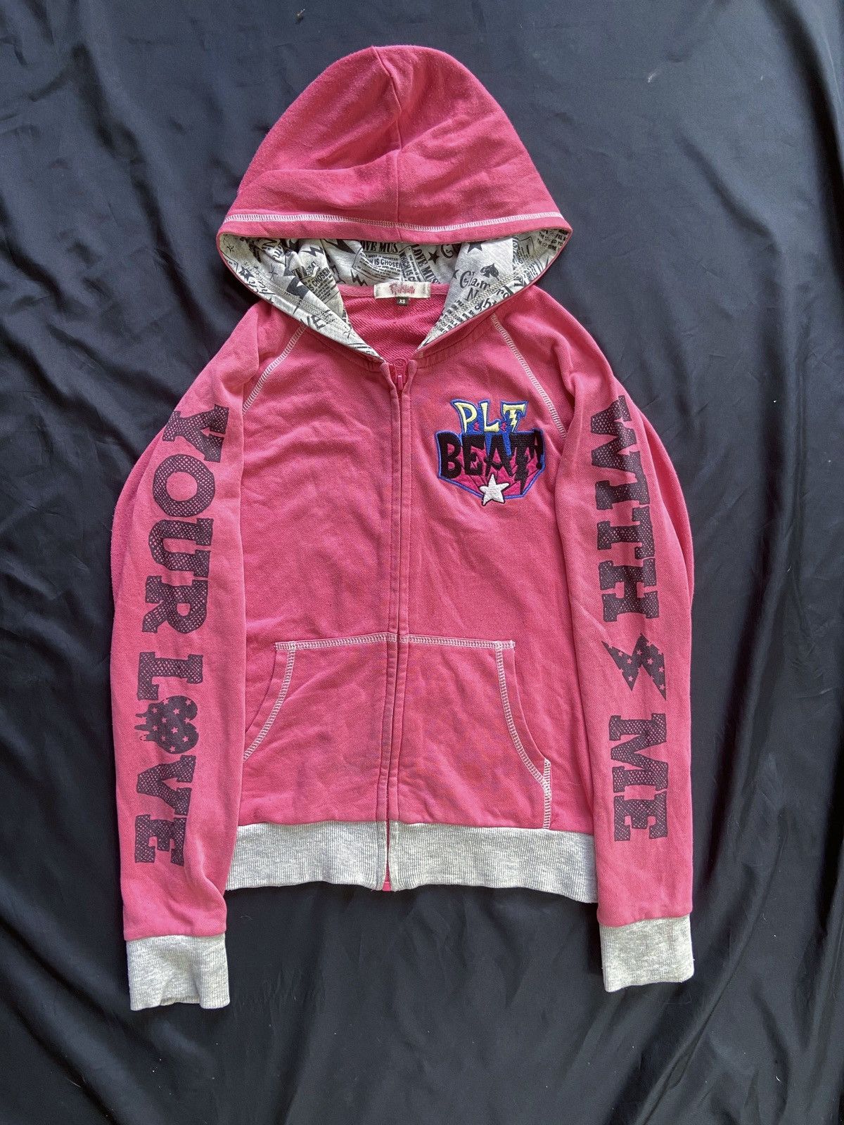 Japanese Brand YOUR LOVE WITH ME ZIP HOODIE Size US XS / EU 42 / 0 - 1 Thumbnail