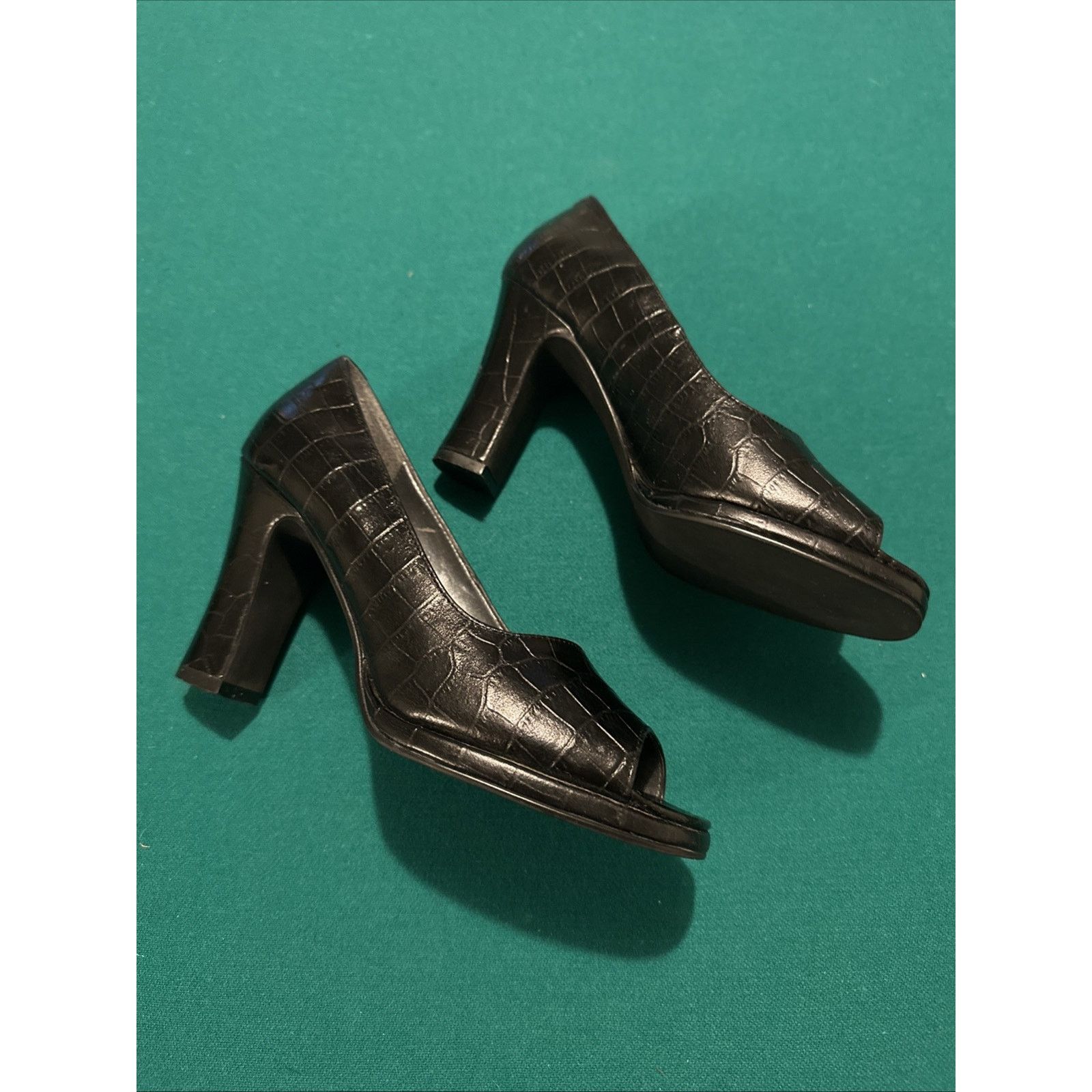 Other Amanda Smith Black Croc Embossed Peep Toe Heels Size 8M Size US 8 / IT 38 - 3 Thumbnail