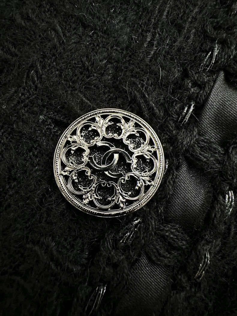 Chanel Chanel Rome series popular black braided round neck four-p Size XXS / US 00 / IT 34 - 4 Thumbnail