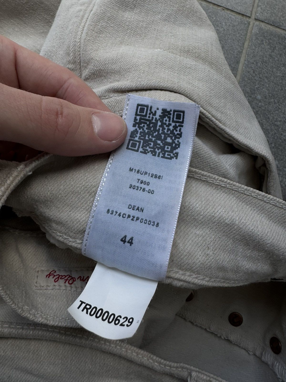 True Religion True Religion Size US 42 / EU 58 - 6 Thumbnail