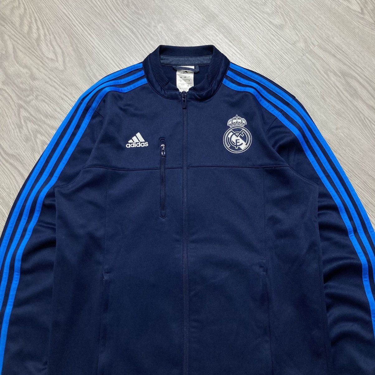 Adidas 2015-16 Real Madrid Adidas Tracktop Zip Jacket 3 Stripes Size US M / EU 48-50 / 2 - 2 Thumbnail