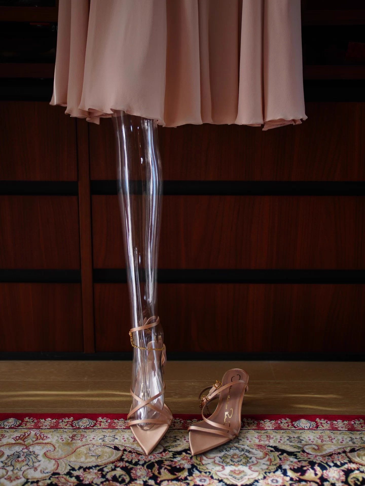 Valentino Valentino Pink Silk V-Neck Backless Sleeveless Dress Size M / US 6-8 / IT 42-44 - 4 Thumbnail