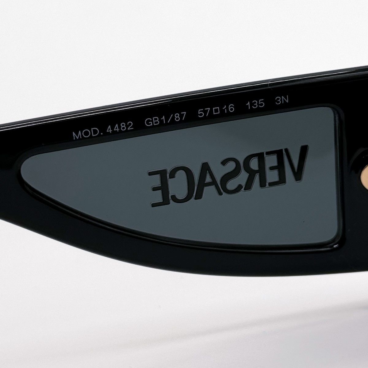 Versace NEW VERSACE VE4482 GB1/87 BLACK MOD 4482 SUNGLASSES Size ONE SIZE - 8 Thumbnail