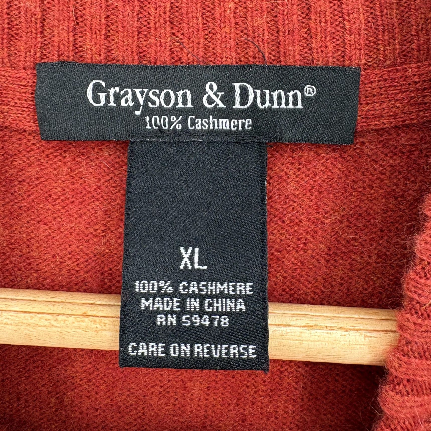 Vintage Grayson & Dunn Sweater Mens XL Red 100% Cashmere Quarter Zip Mock Neck Pullover Size US XL / EU 56 / 4 - 4 Thumbnail