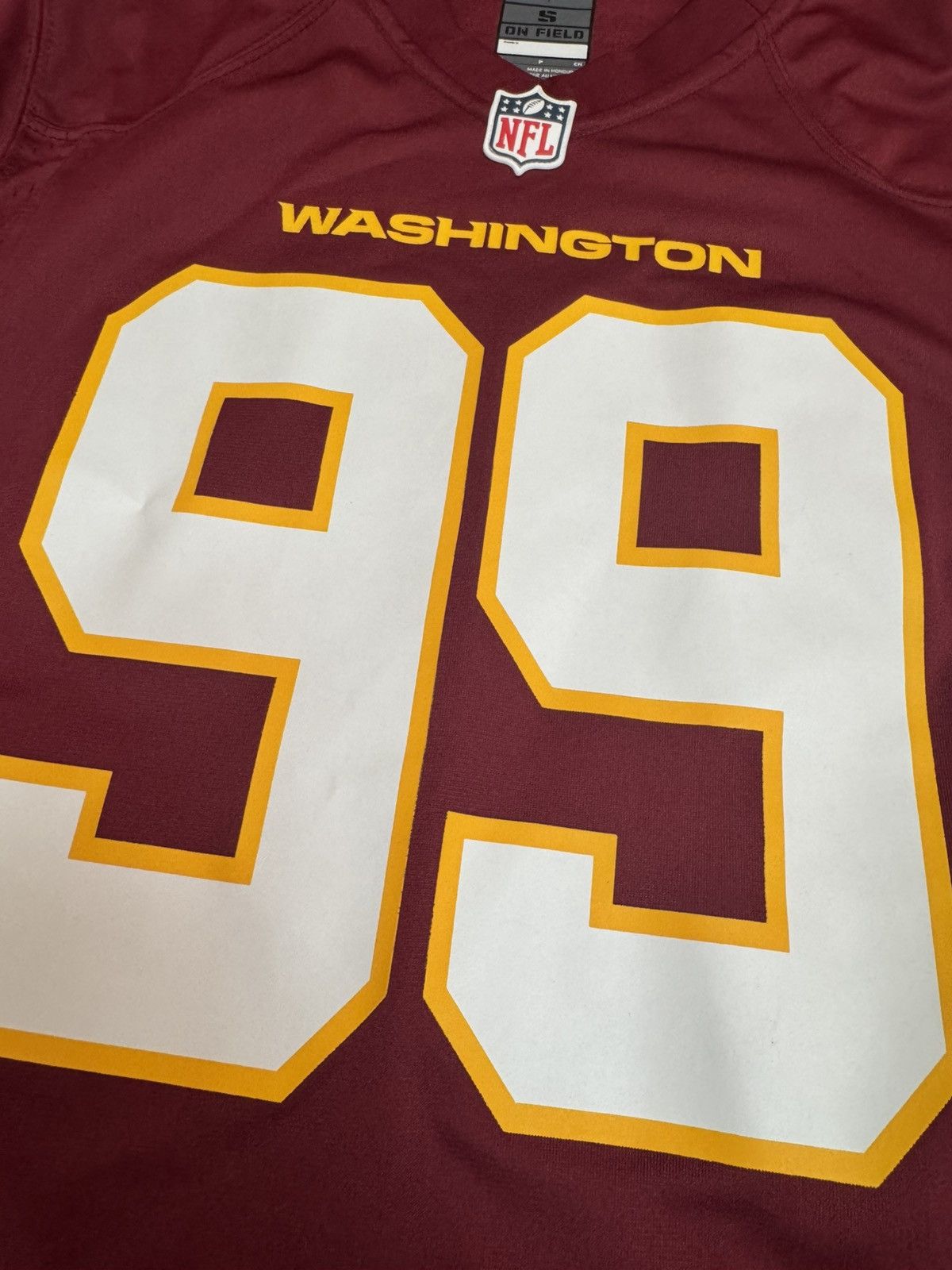 Nike Washington Commanders Chase Young #99 NFL Home Jersey Size US S / EU 44-46 / 1 - 3 Thumbnail