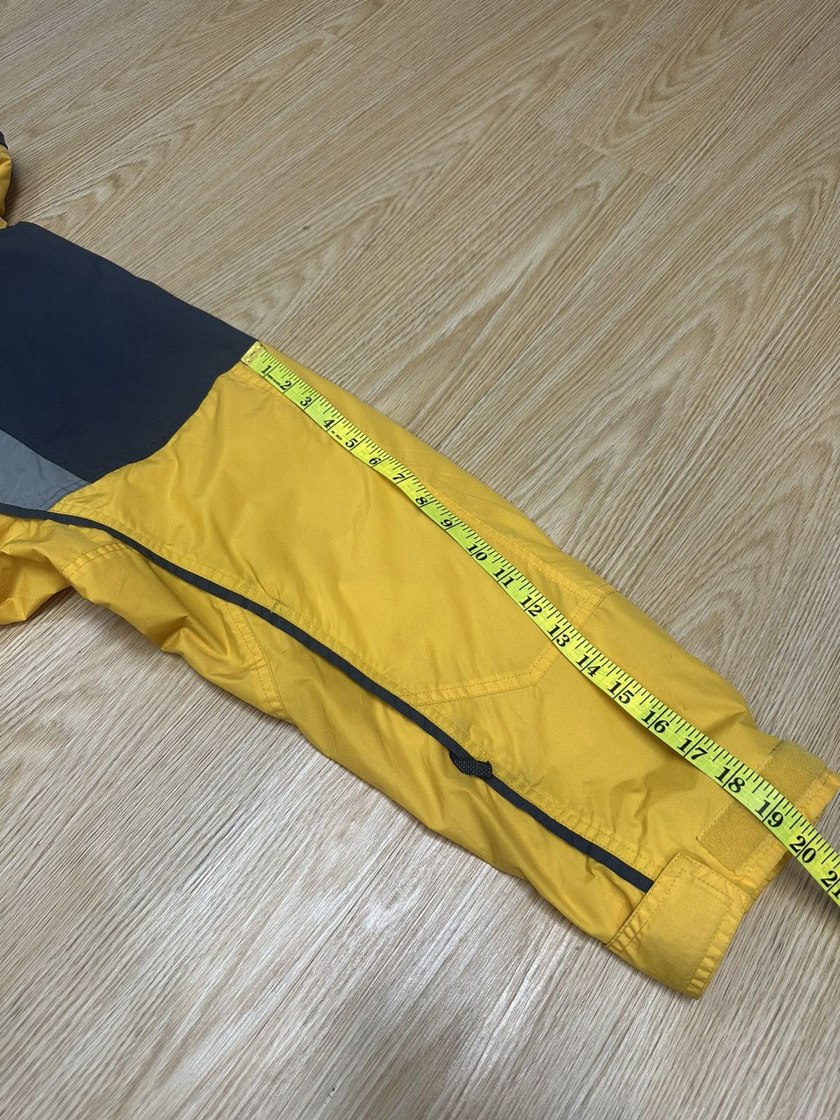Columbia Vintage Columbia Outdoor Gopcore Jacket Z29 Size US S / EU 44-46 / 1 - 15 Thumbnail