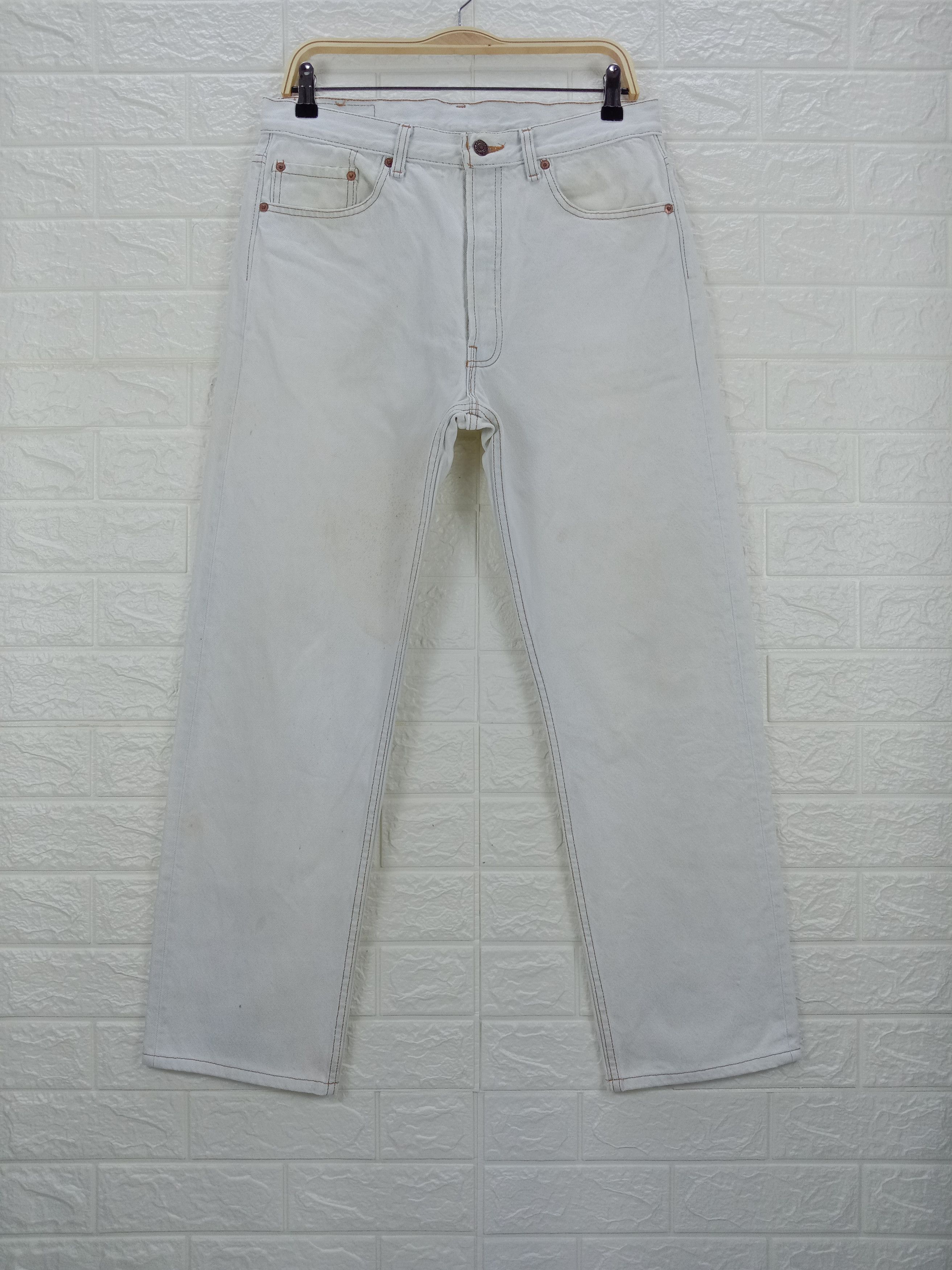 Vintage 90s Levi's 501 Light Wash Jeans
