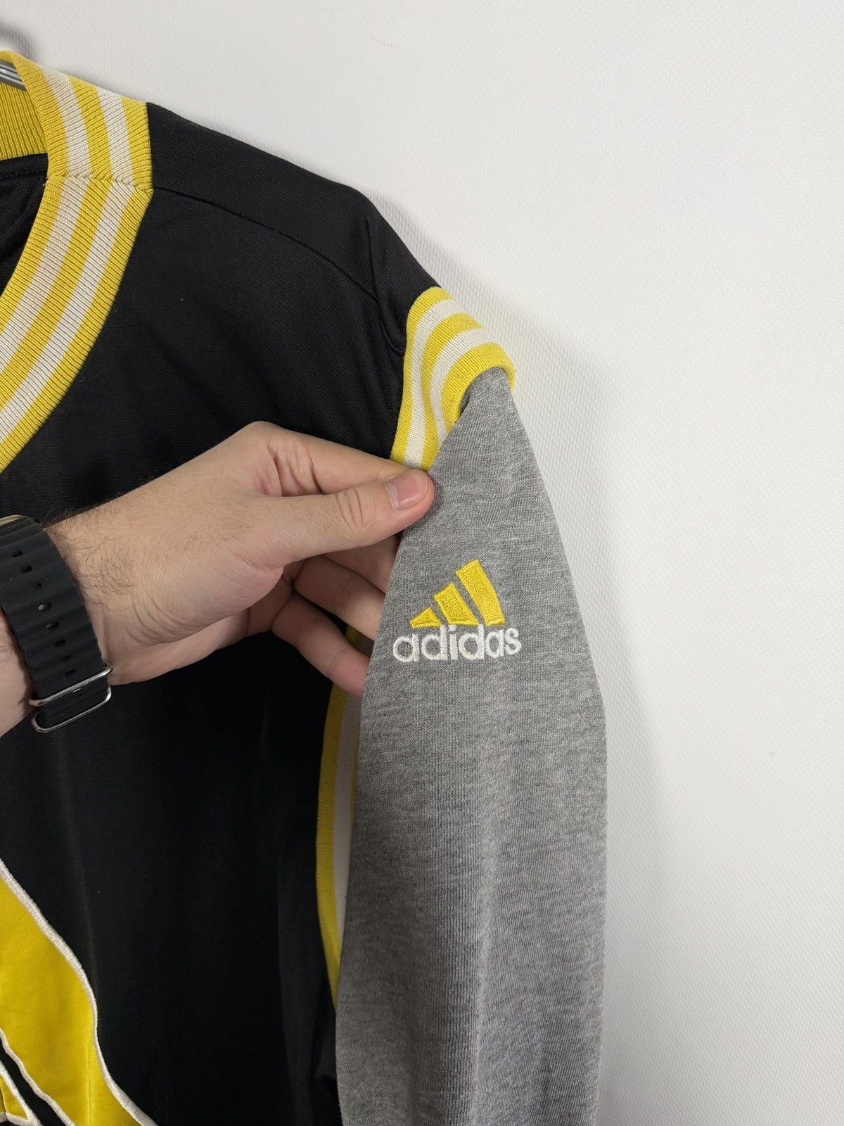 Adidas Adidas Vintage Detachable Sleeve Track Jacket Vest Size L Size US L / EU 52-54 / 3 - 7 Thumbnail