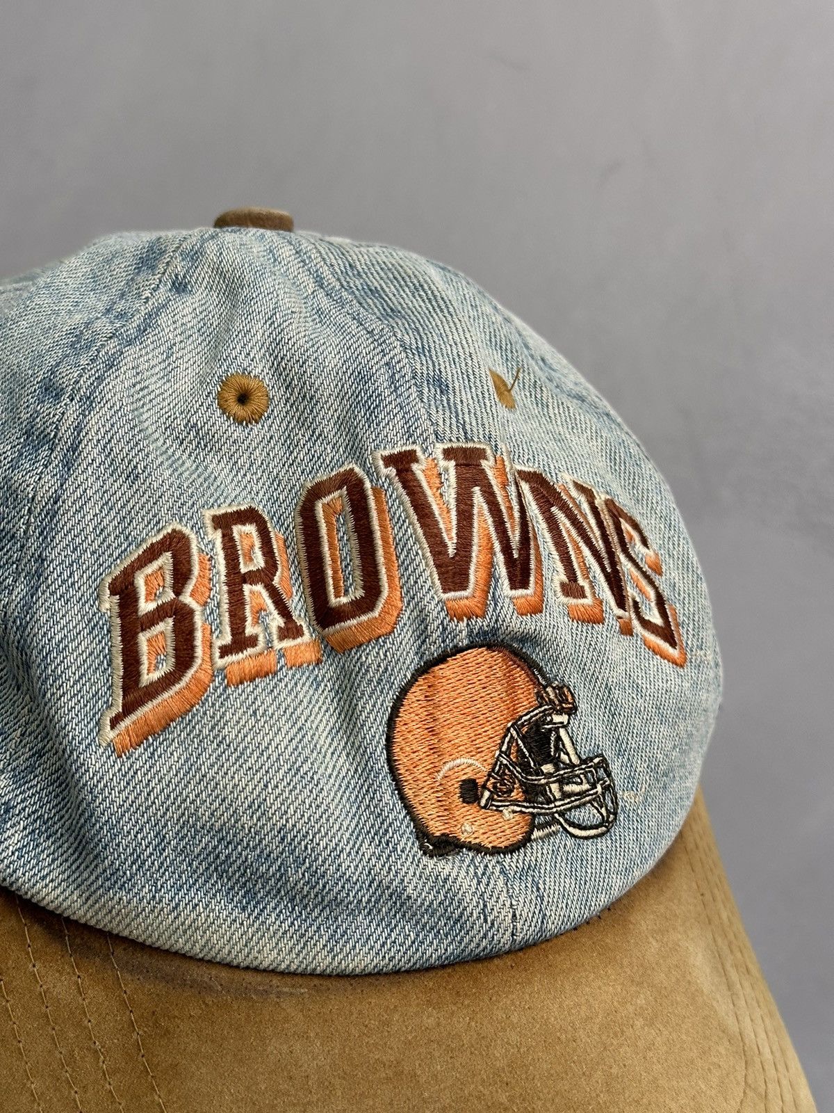 Vintage RARE Vintage DENIM NFL Gameday Cleveland browns hat Size ONE SIZE - 5 Thumbnail