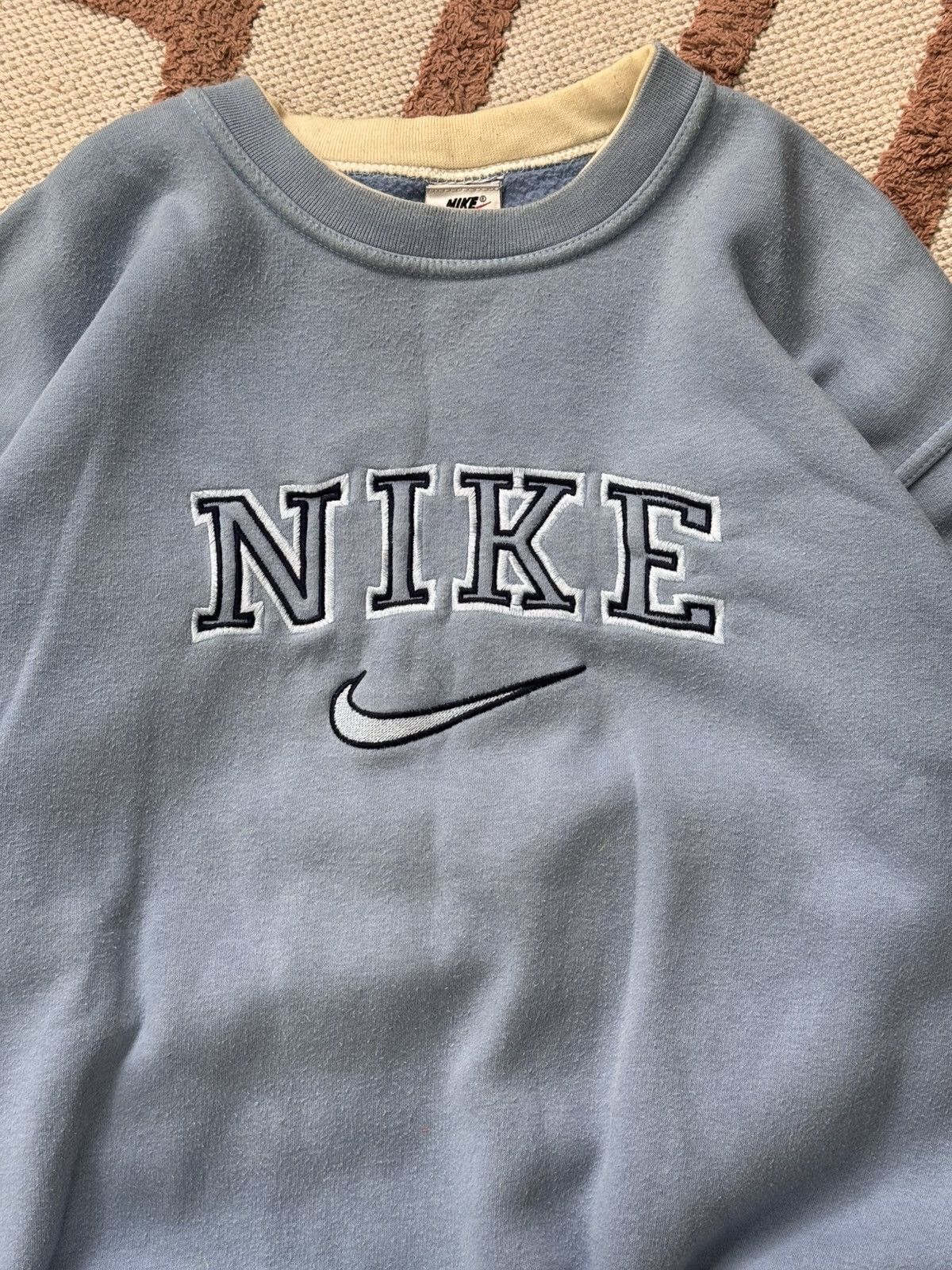 Nike VINTAGE NIKE 2000s BIG LOGO SWEATSHIRT Size US M / EU 48-50 / 2 - 4 Thumbnail