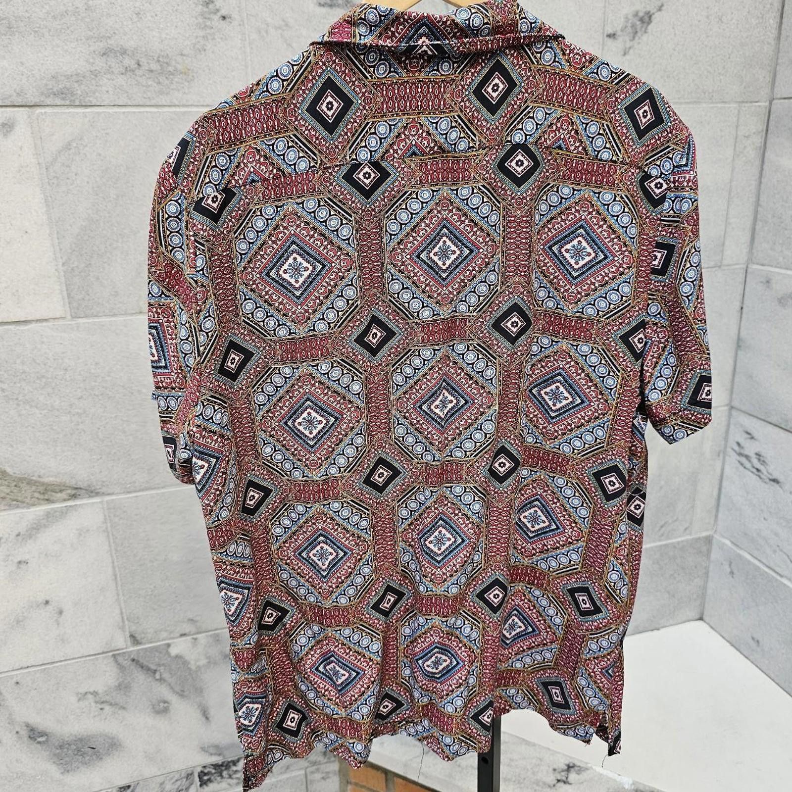 Other Men's Boho Retro Vibe Button Down Shirt Size US XL / EU 56 / 4 - 5 Thumbnail
