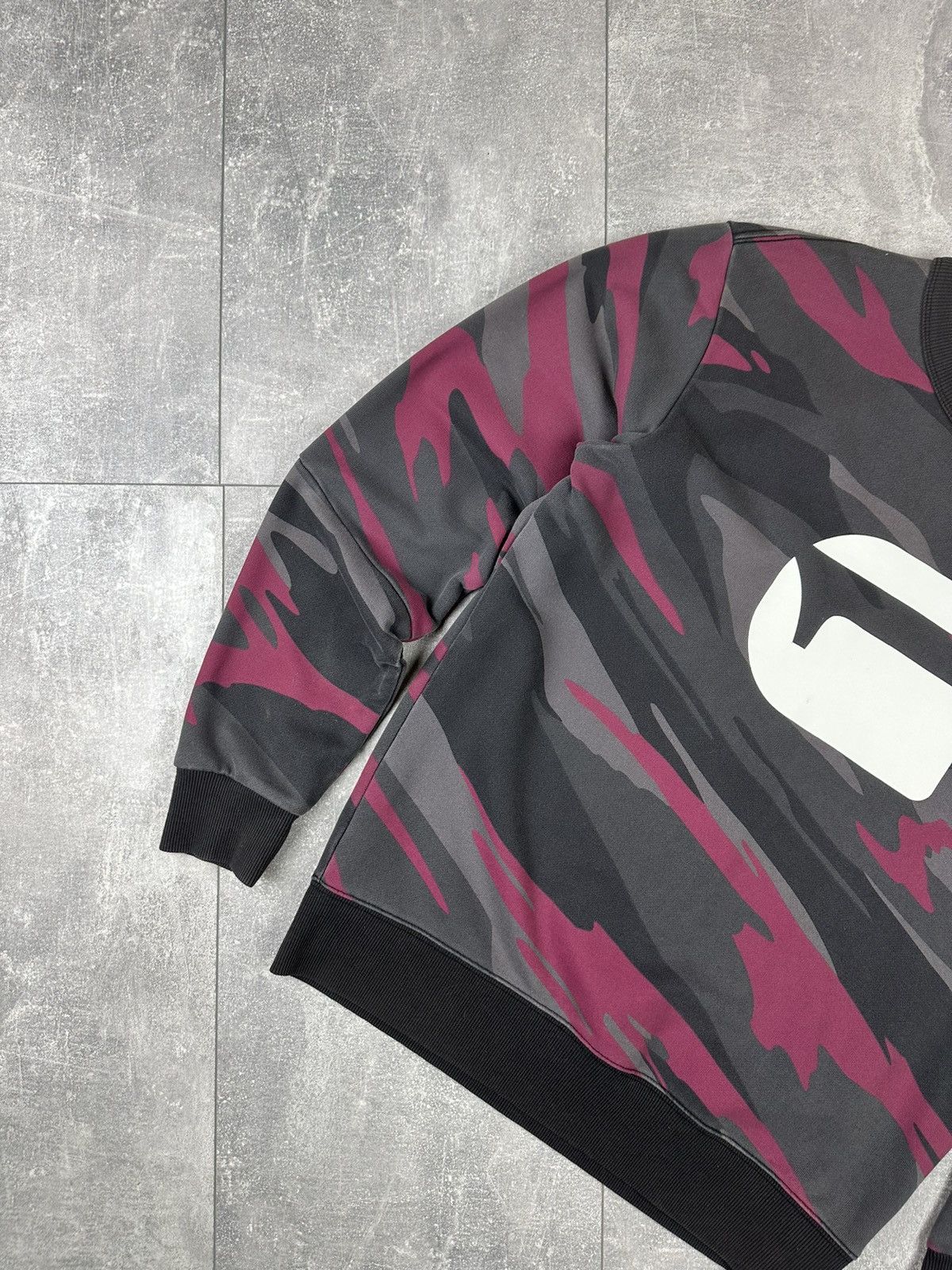 G-Star G Star Raw Camo Vintage Mens Overprint Logo Sweatshirt Size US S / EU 44-46 / 1 - 5 Thumbnail