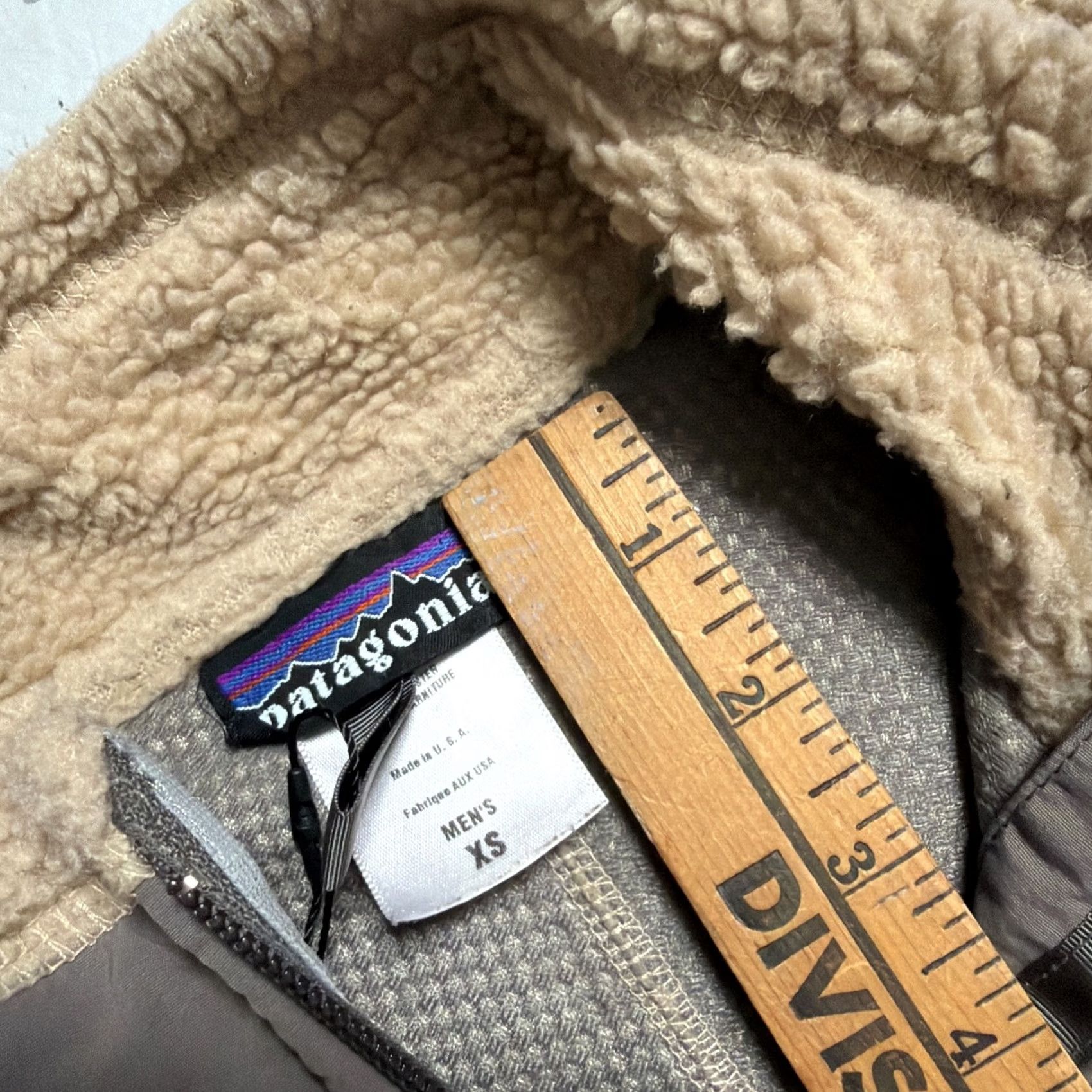 Patagonia VINTAGE Patagonia Fleece Jacket XS Unisex Adults USA 90s Retro-X Pile Made in USA Oatmeal (23055) Size US XS / EU 42 / 0 - 5 Thumbnail