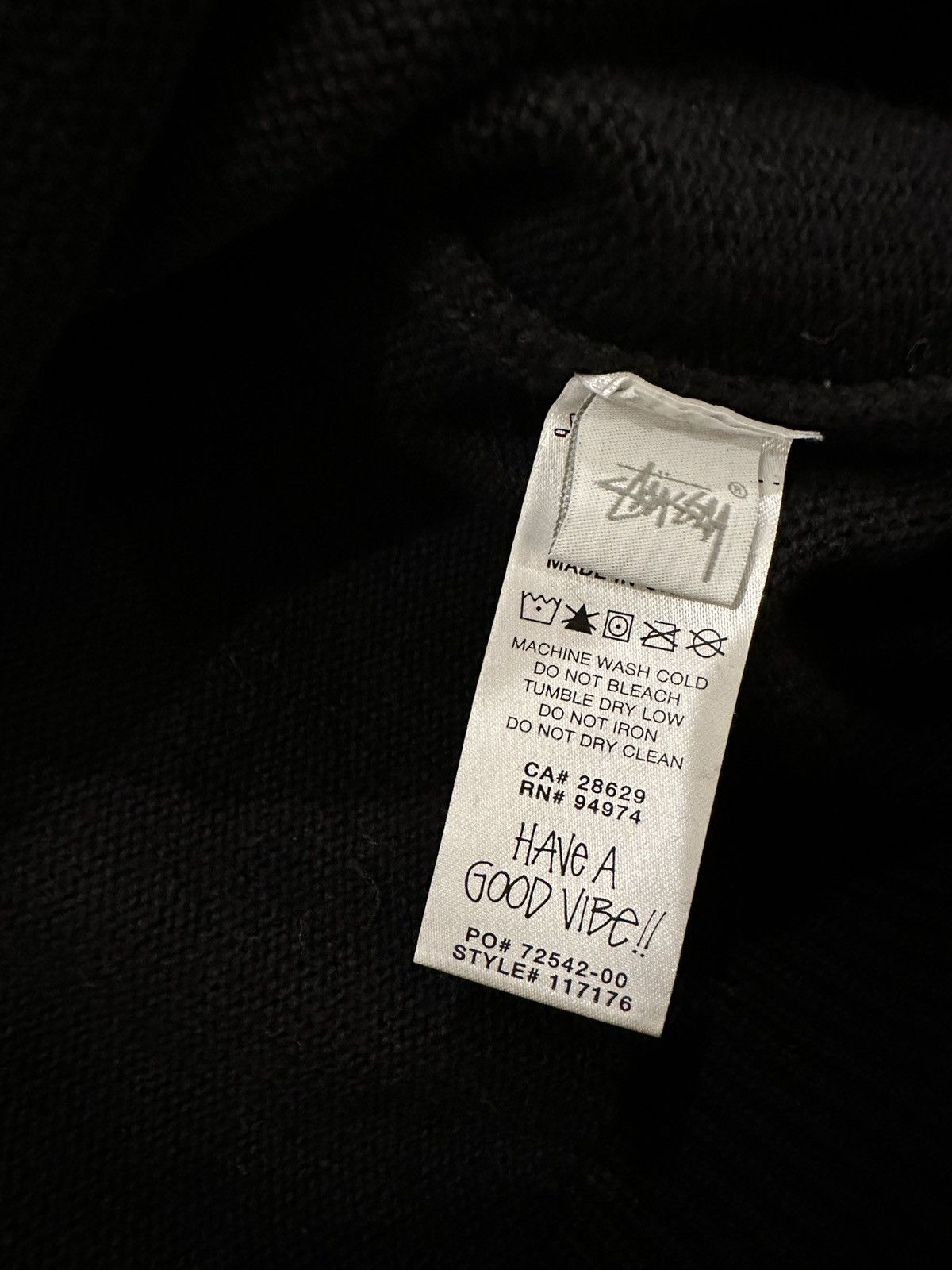 Stussy Stussy Logo Sweater sz L worn once Size US L / EU 52-54 / 3 - 5 Thumbnail