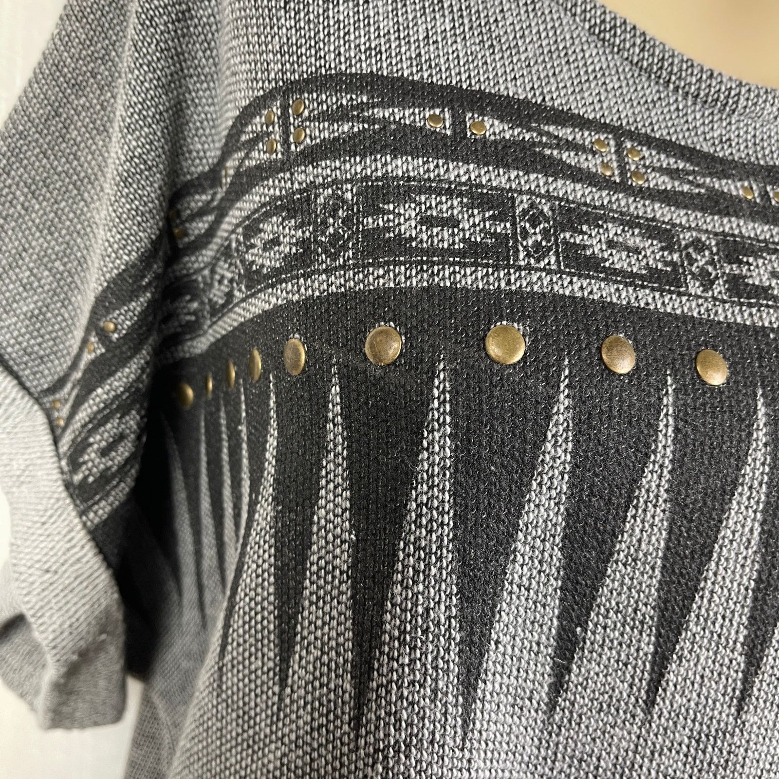 Forever 21 Forever 21 Grey Black Studded Fringe Top Southwestern Print Size S / US 4 / IT 40 - 4 Thumbnail