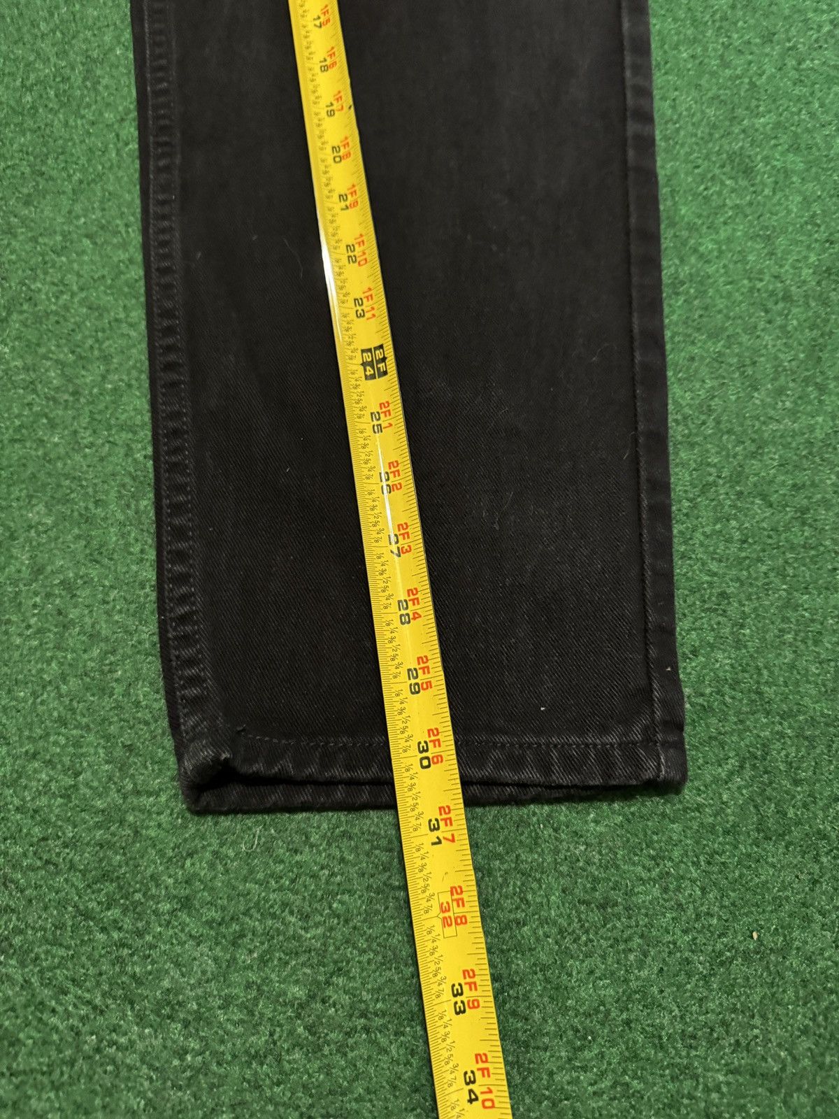 Levi's Vintage Clothing Vintage Levi’s 550 Relaxed 16 Black Dark Denim 34x30 Jeans Size 38" / US 16 / IT 52 - 7 Thumbnail