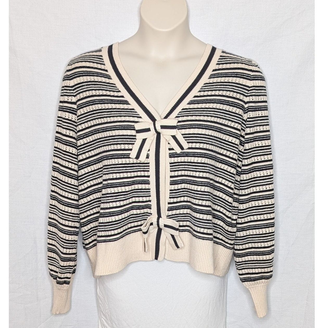 Express NWT Express Striped Bow Cardigan Sweater Plus Size XXL Size XXL / US 16-18 / IT 52-54 - 1 Thumbnail