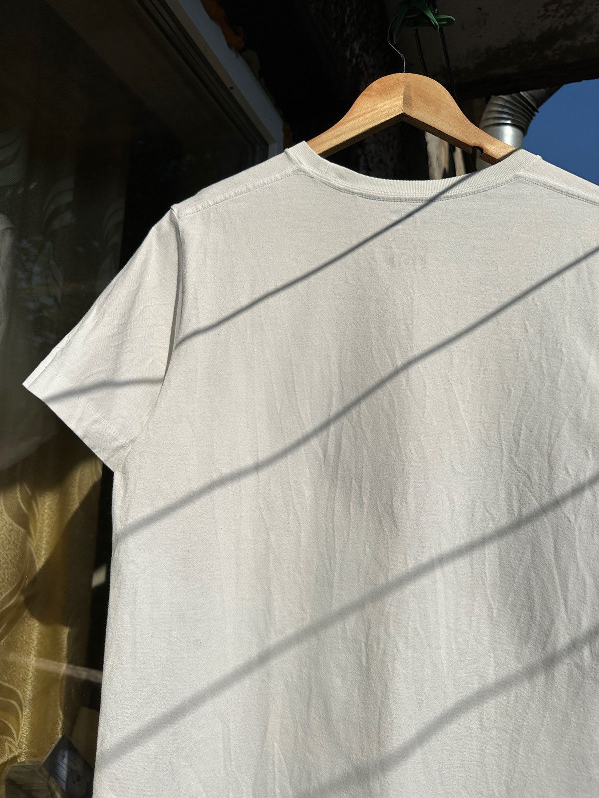 Kaws × Uniqlo Uniqlo x Kaws Sesame Street White T-Shirt Size US M / EU 48-50 / 2 - 9 Thumbnail
