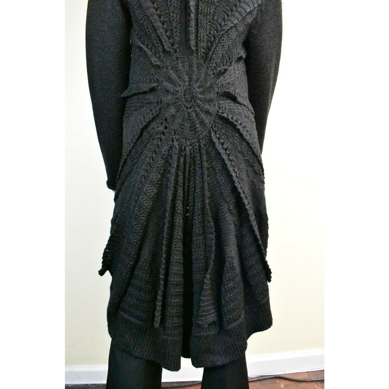 Valentino VALENTINO BLACK WOOL KNIT SWEATER LONG CARDIGAN COAT M IT Size M / US 6-8 / IT 42-44 - 5 Thumbnail