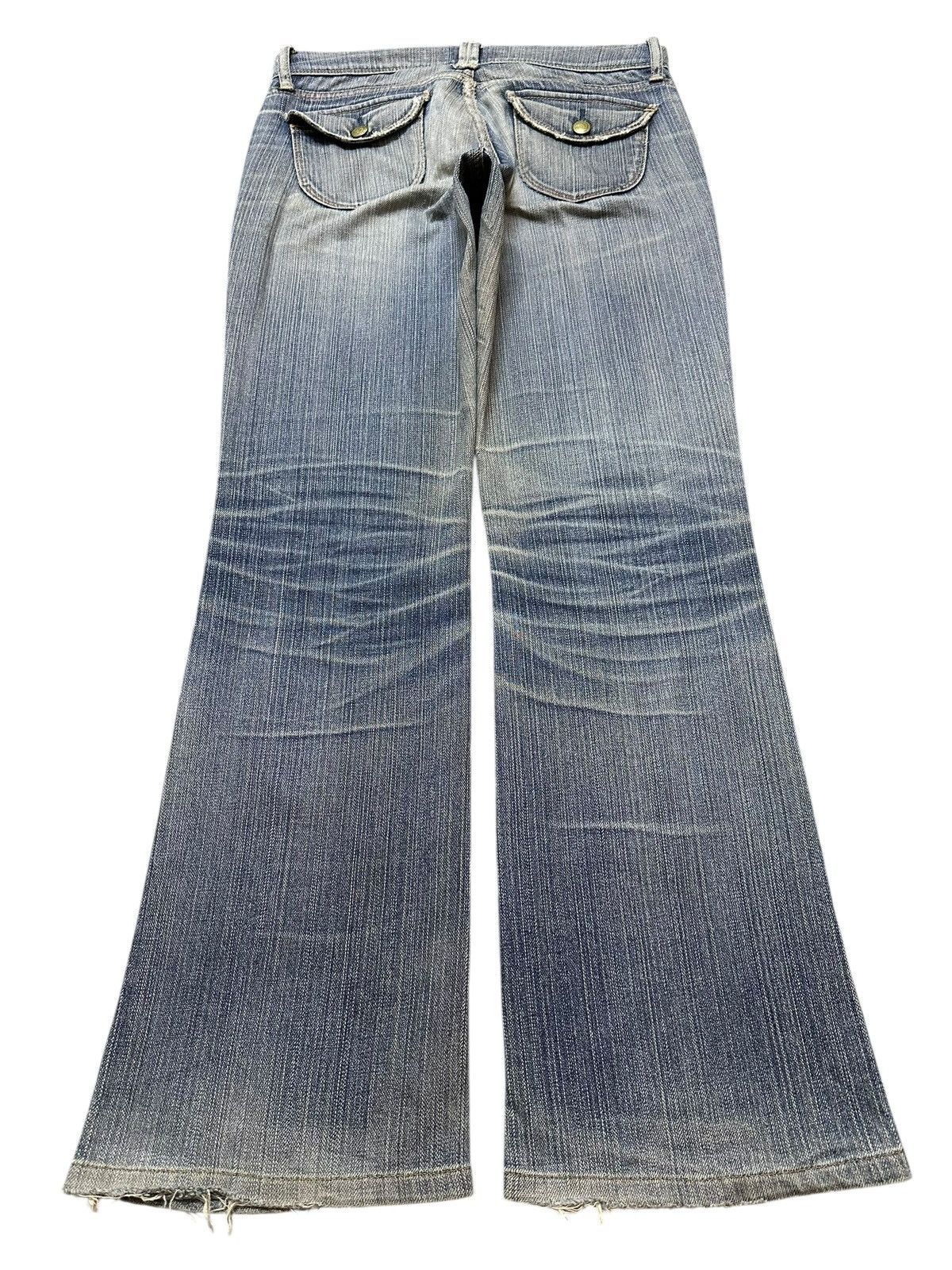 Uniqlo Vintage Japanese Uniqlo Faded Wash Distress Wide Leg Jeans Size US 30 / EU 46 - 2 Thumbnail