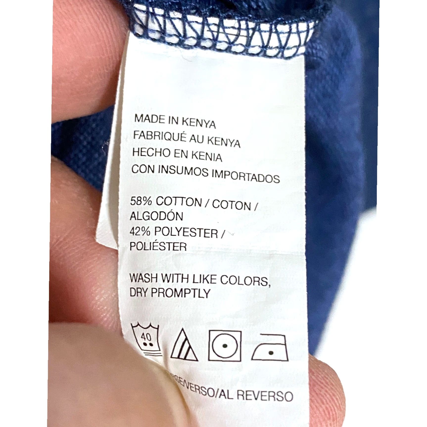 Van Heusen VINTAGE Van Heusen Never Tuck Button Polo Shirt Mens 2XLT Blue Geometric Preppy Shirt Falls Spring Summer Womens? Size US XXL / EU 58 / 5 - 6 Thumbnail