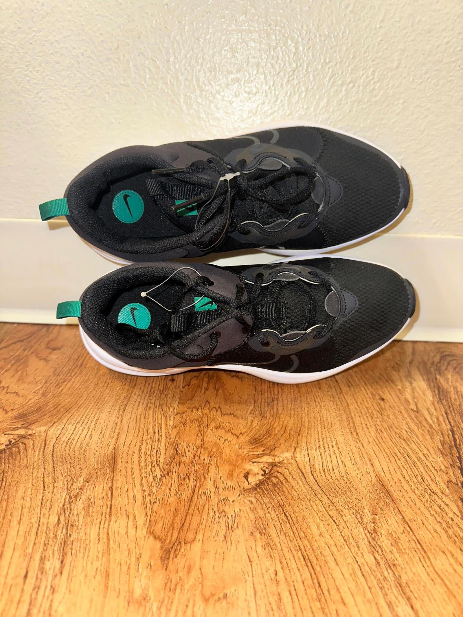 Nike Nike Everywoman Black Sample (Women's) Size US 7 / IT 37 - 6 Thumbnail