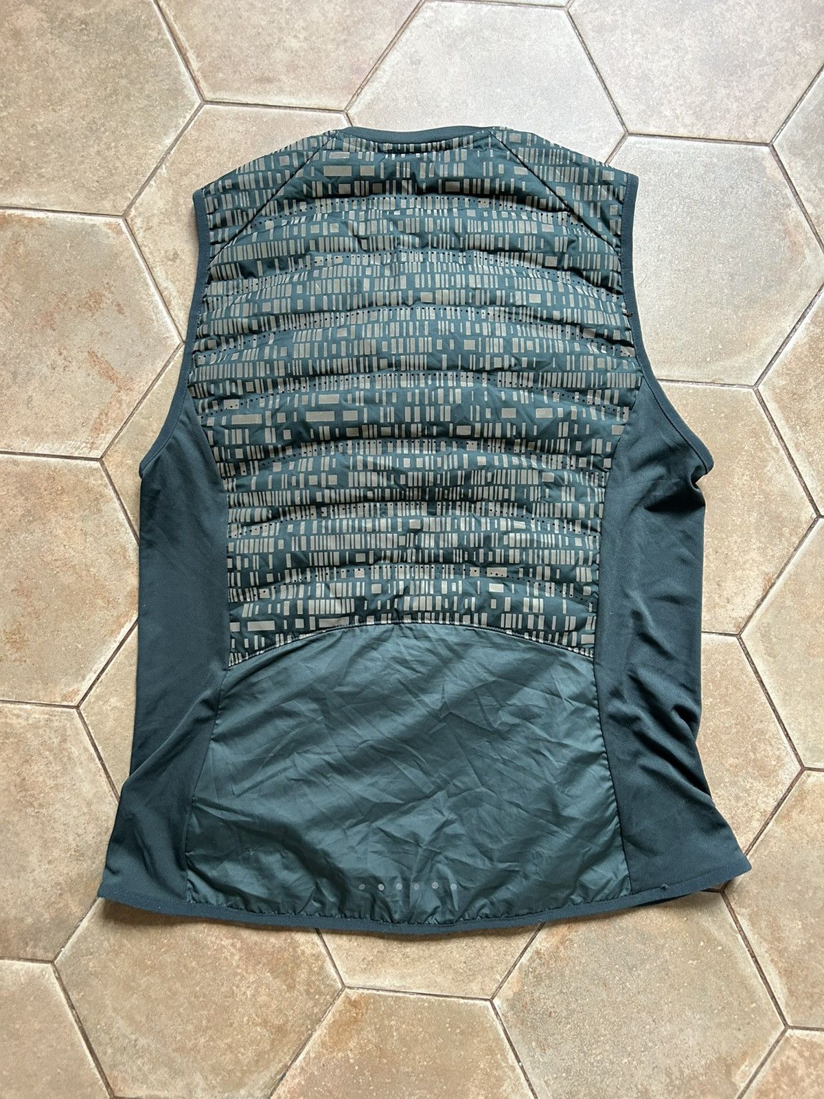 Nike Nike Vest Womens Small Aeroloft Running Puffer Size L / US 10 / IT 46 - 5 Thumbnail